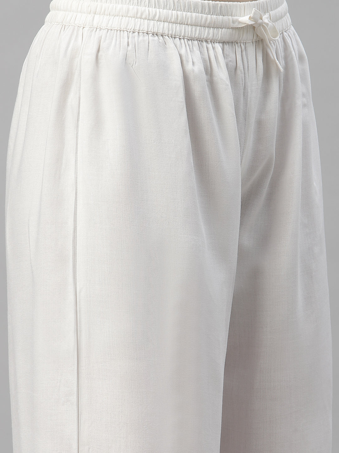 Juniper Women's White LIVA Rayon Straight Solid Palazzo