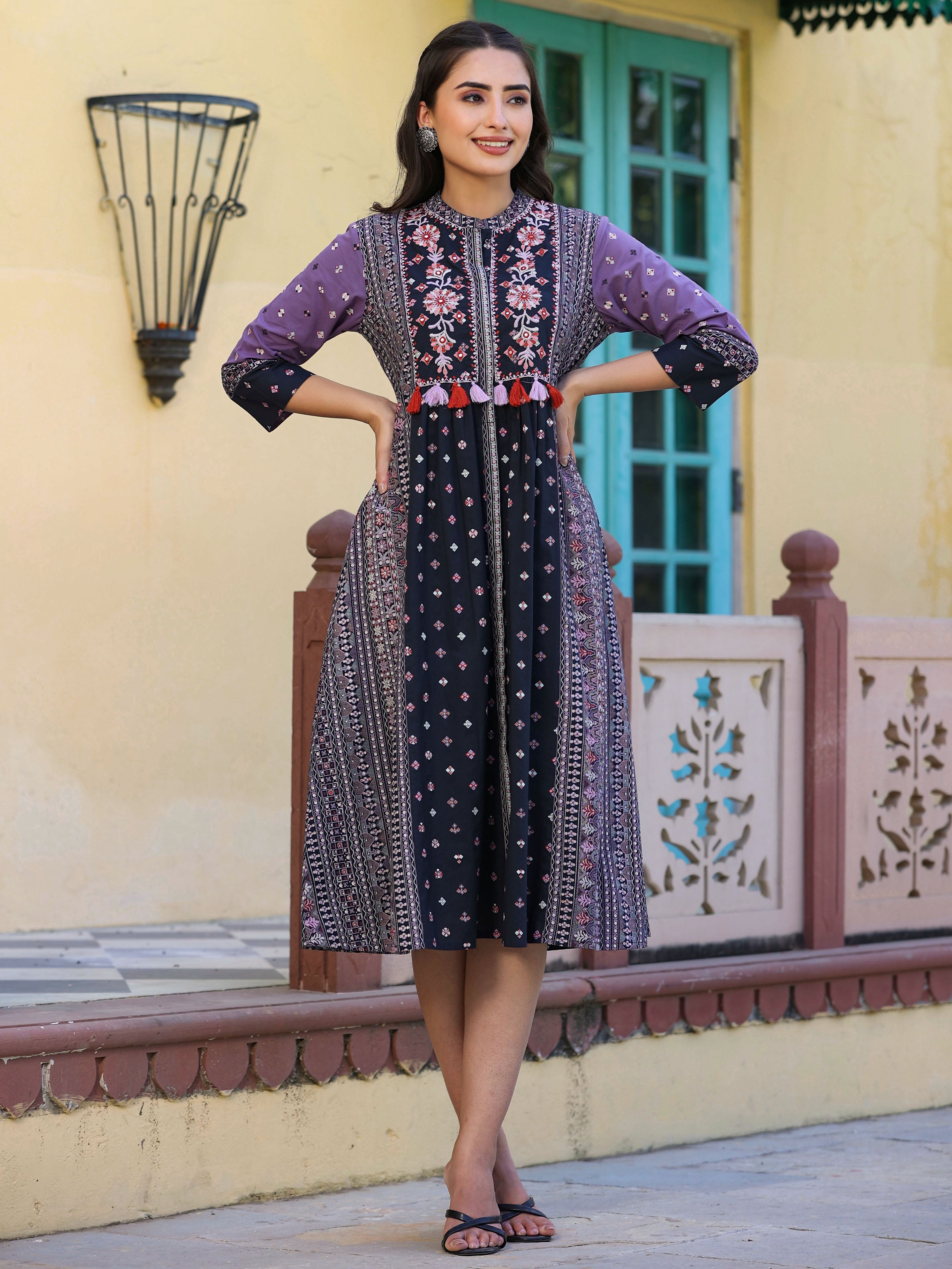 Juniper Women's Lavender Cambric Printed Embroidered Flared Dress