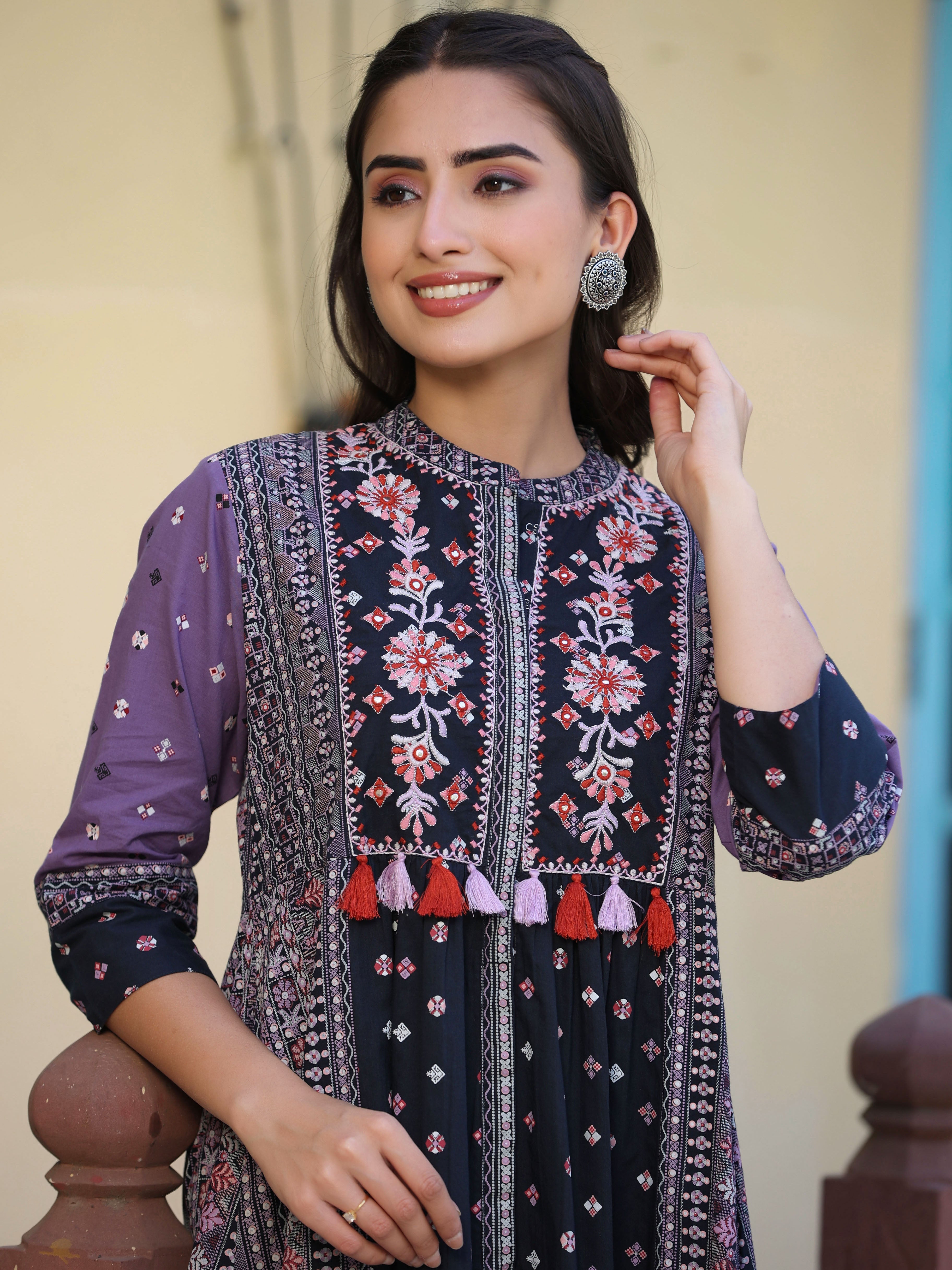 Juniper Women's Lavender Cambric Printed Embroidered Flared Dress