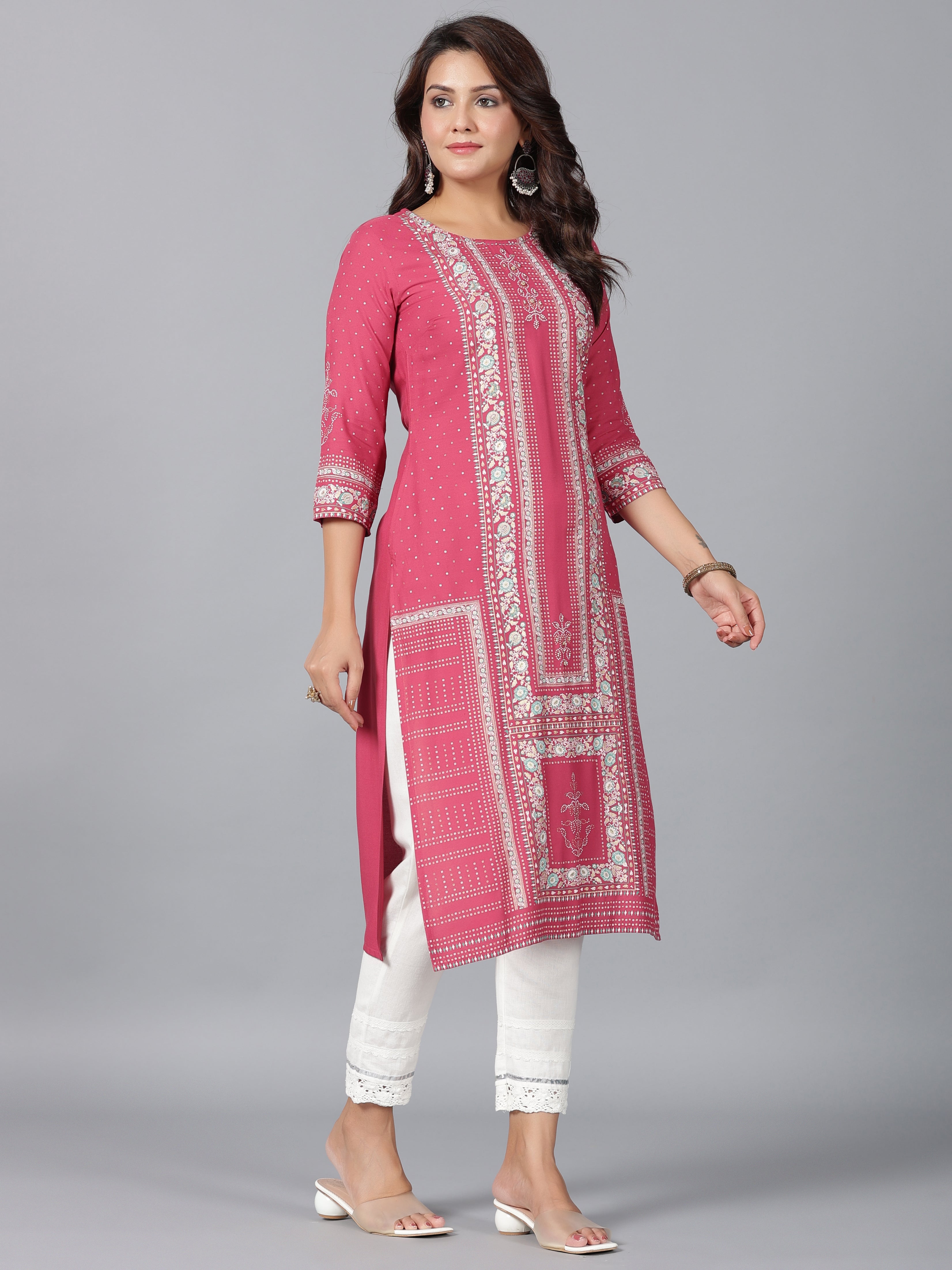 Juniper Women Mauve Rayon Printed Straight Kurta
