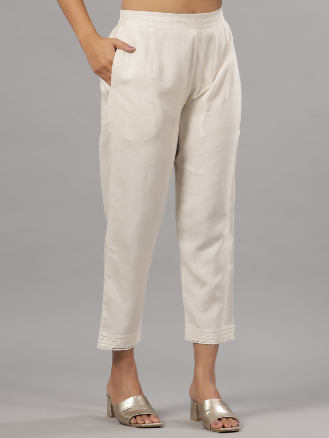 Juniper Women Natural LIVA Solid Pants