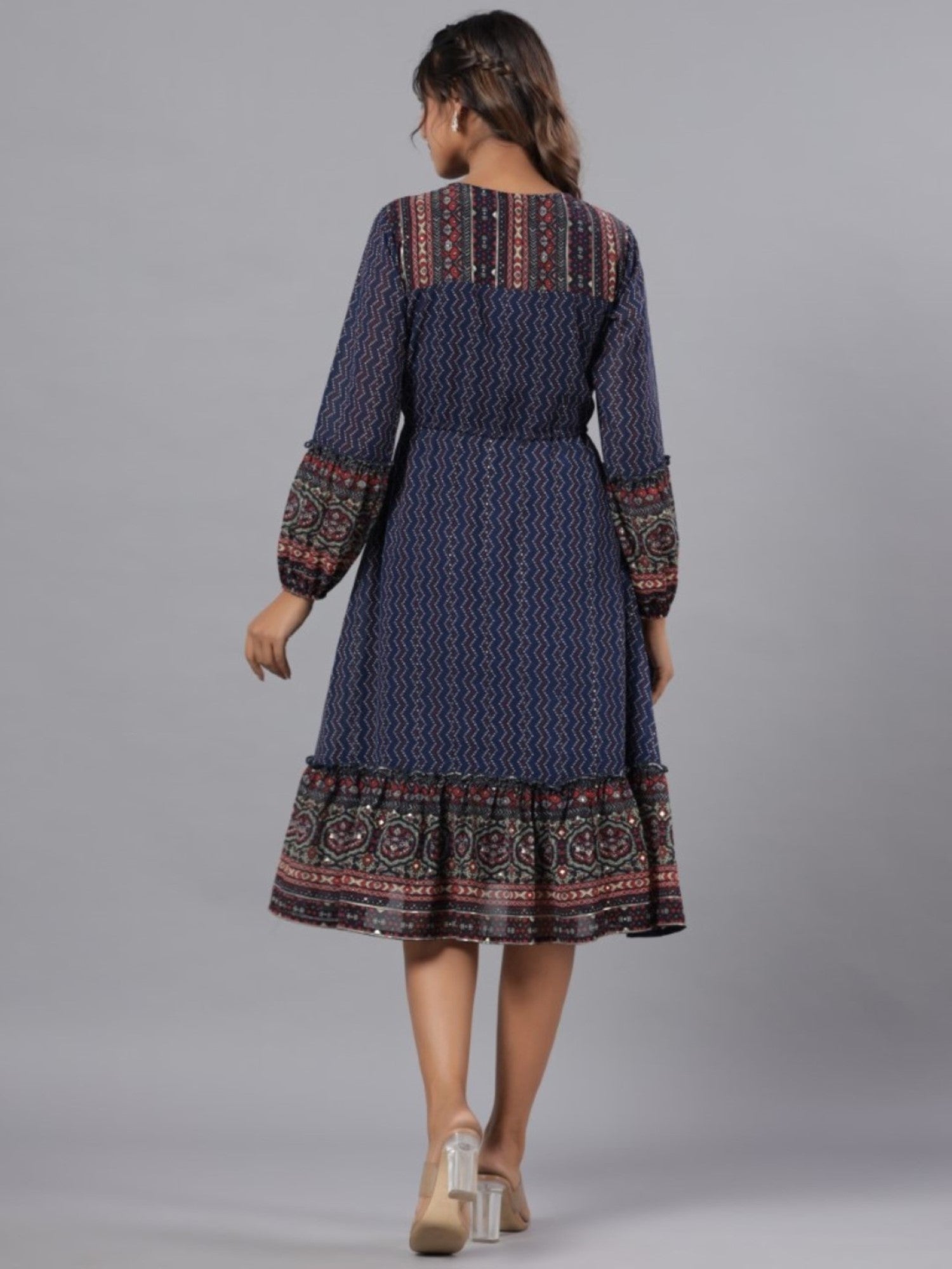 Juniper Women Navy Blue Georgette Printed Midi Dress