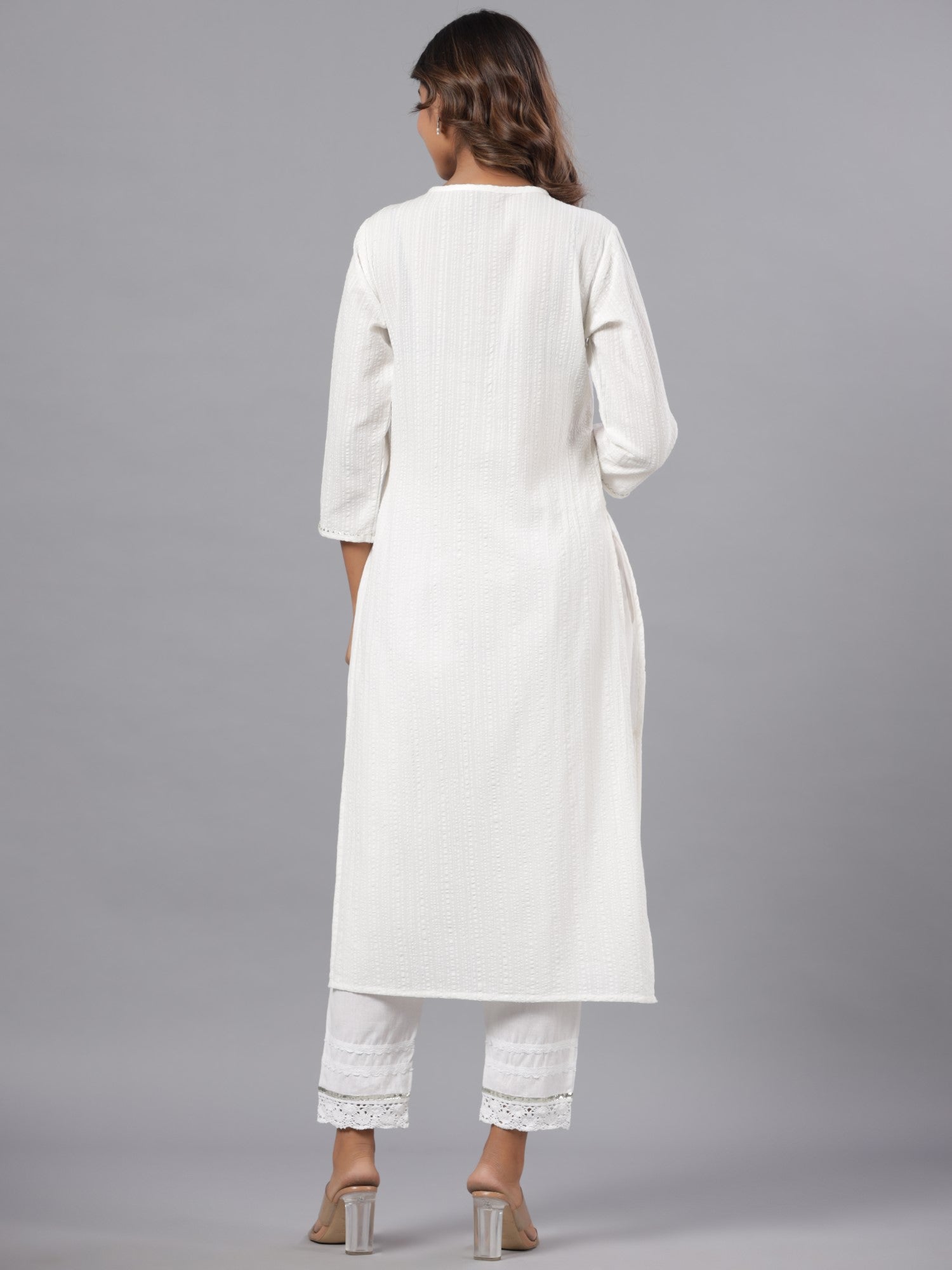 Juniper Women White Seer Sucker Embroidered High Slit Kurta