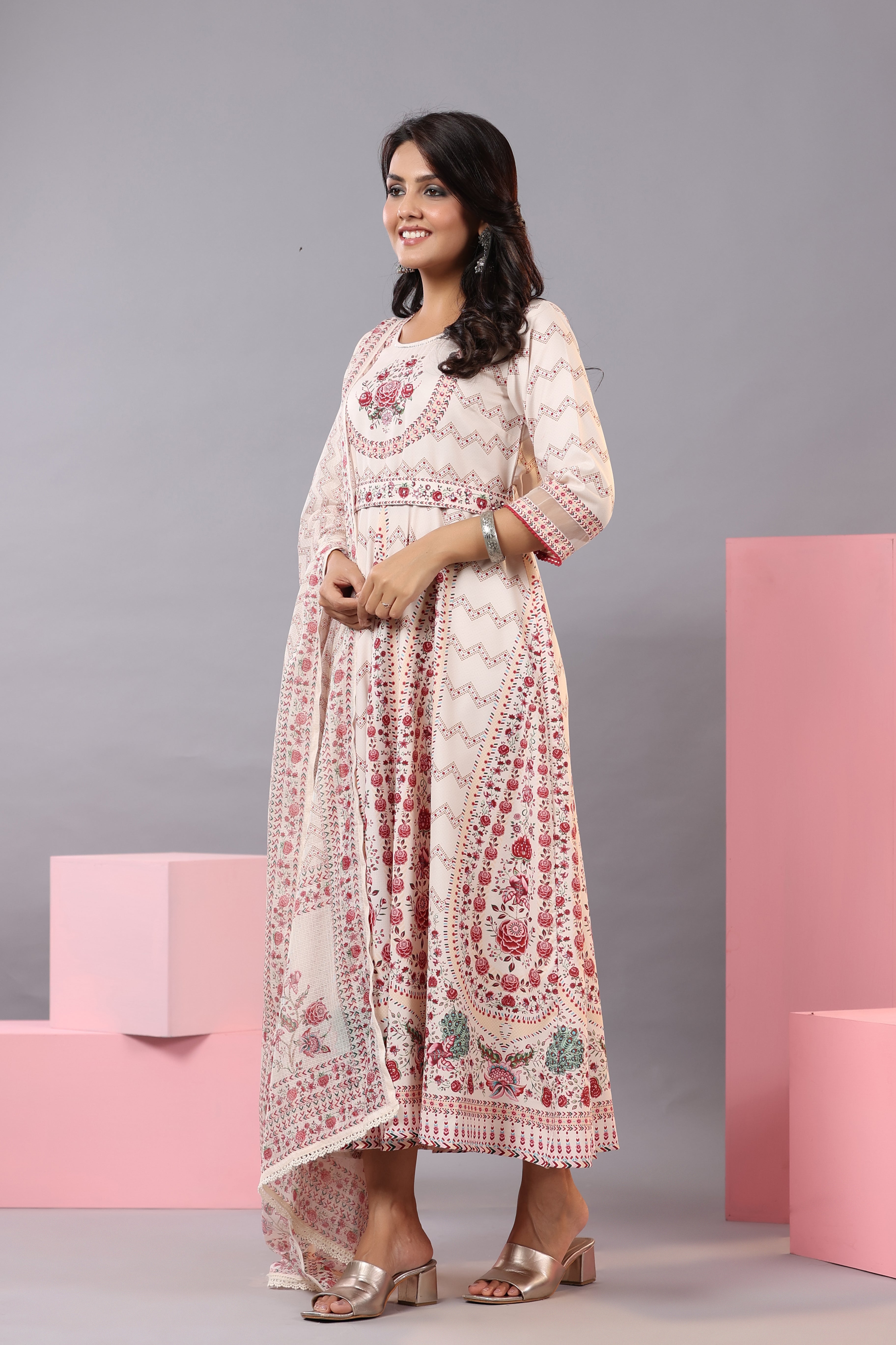 Juniper Women's Ecru Rayon Floral Printed Kurta and Dupatta Set