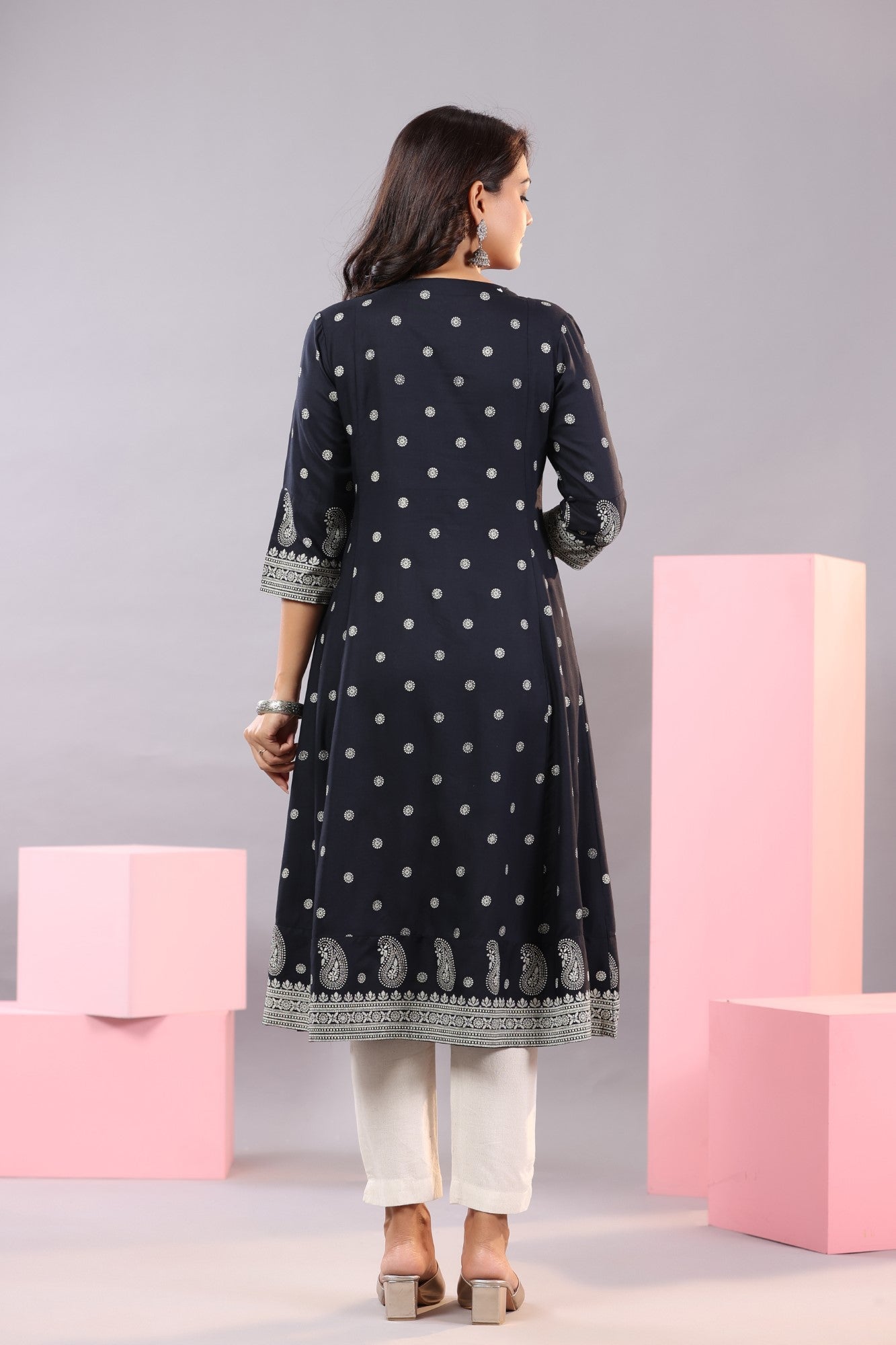 Juniper Women Indigo LIVA Printed A-Line Kurta