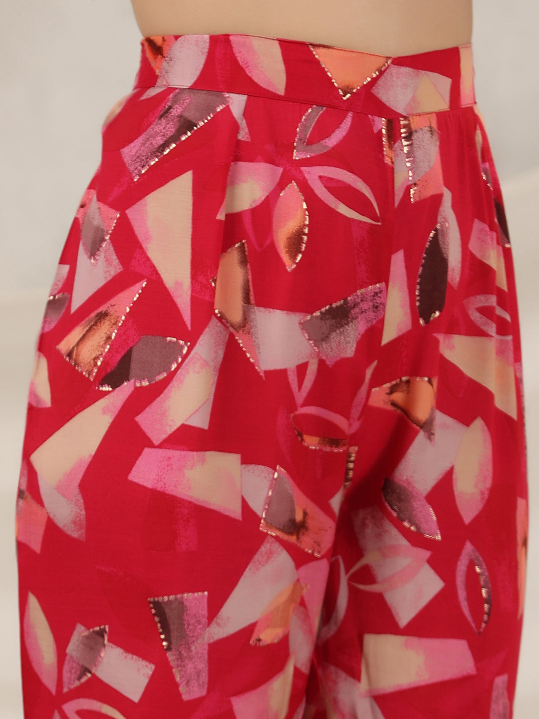 Juniper Women Fuchsia Muslin Printed Clothing Set