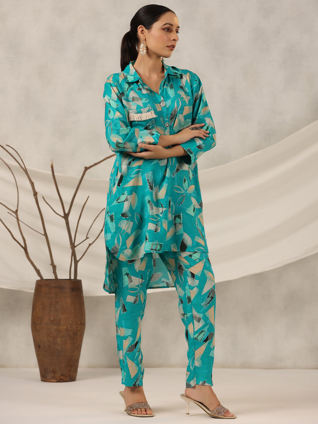 Juniper Women Turquoise Muslin Printed Clothing Set