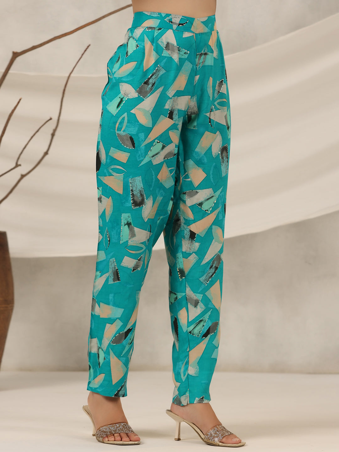 Juniper Women Turquoise Muslin Printed Clothing Set