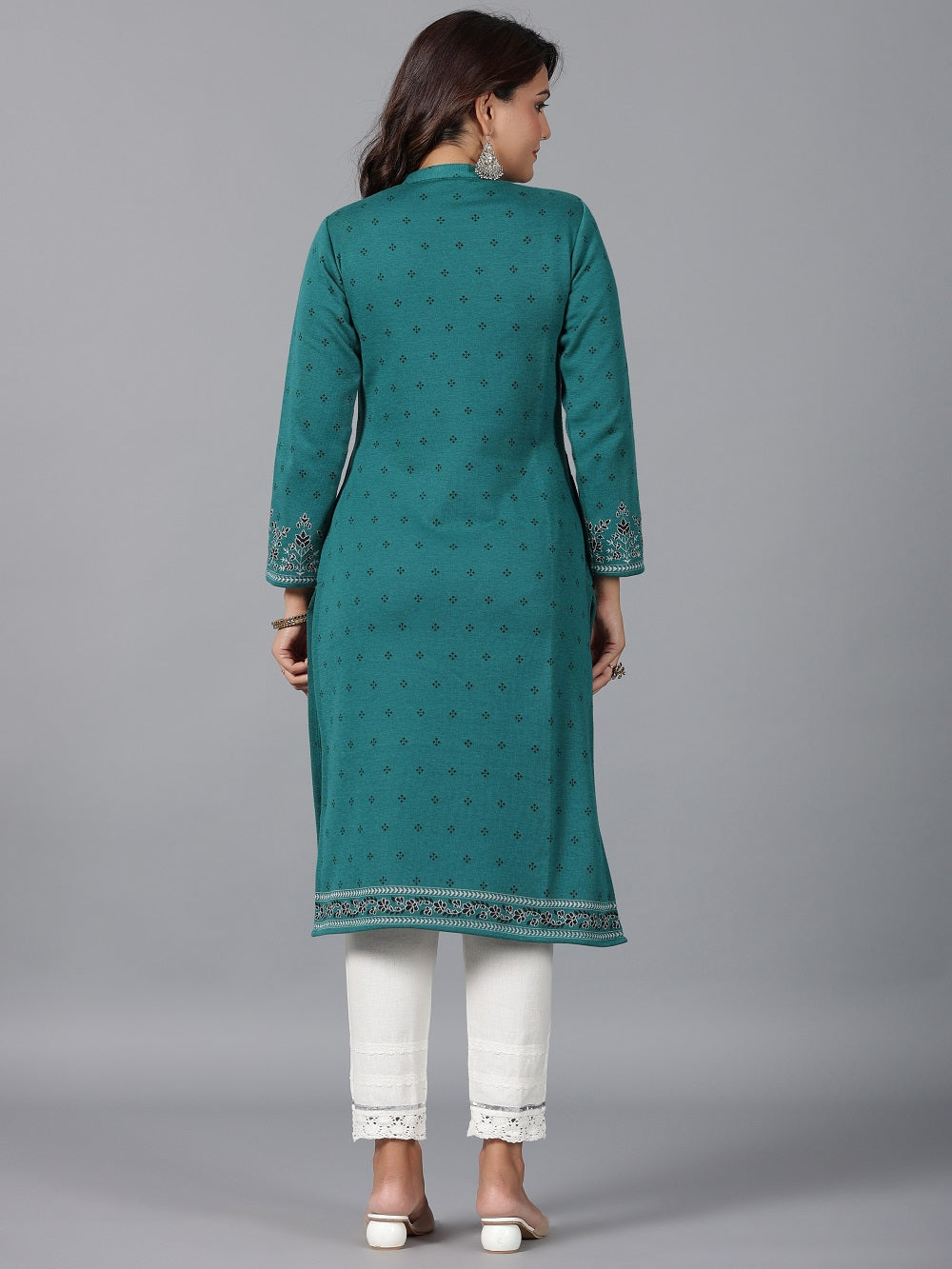 Juniper Teal Geometric Printed Woolen Straight Kurta.