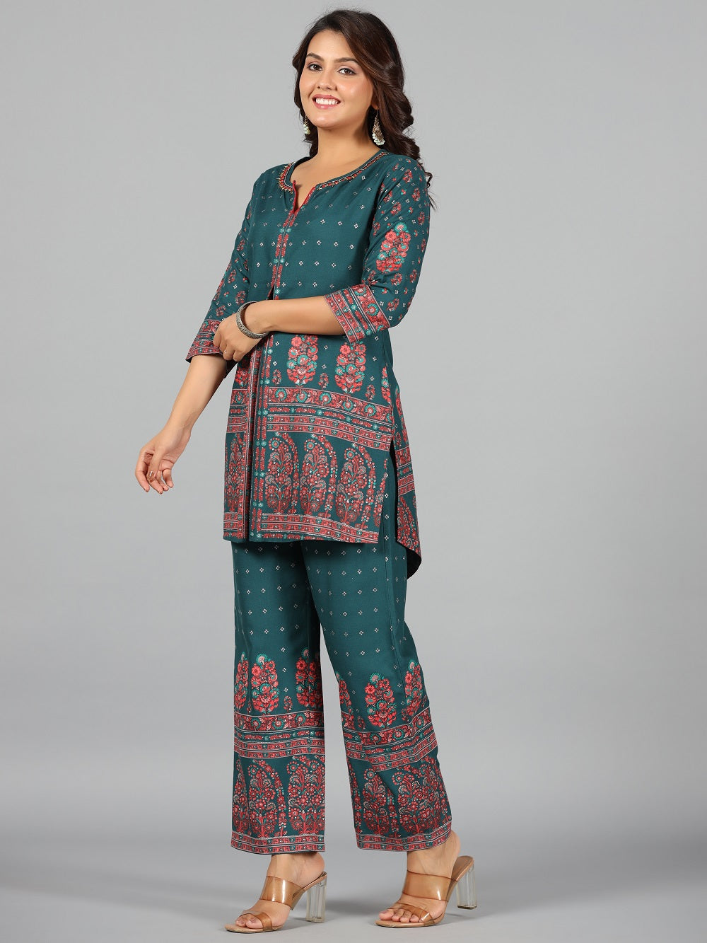 Juniper Green Ethnic Motif Printed Rayon Kurta & Pants Set With Sequins Work