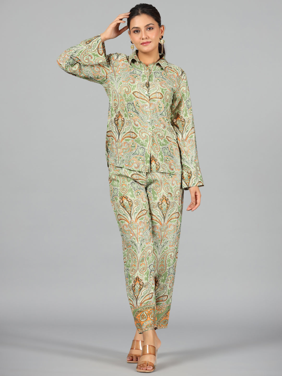 Juniper Women Green Kasturi Silk Printed Clothing Set