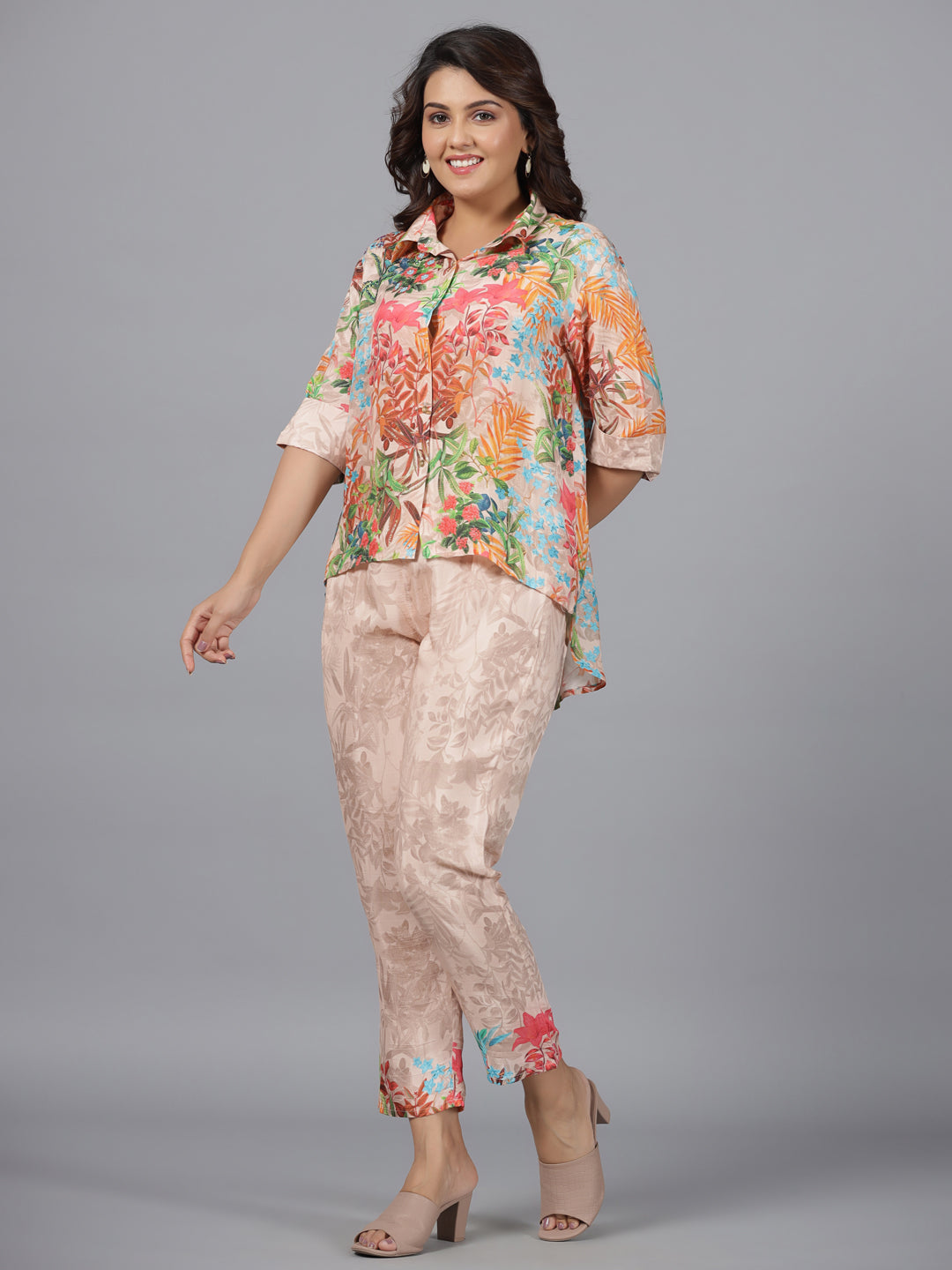 Juniper Women Peach Muslin Printed Clothing Set