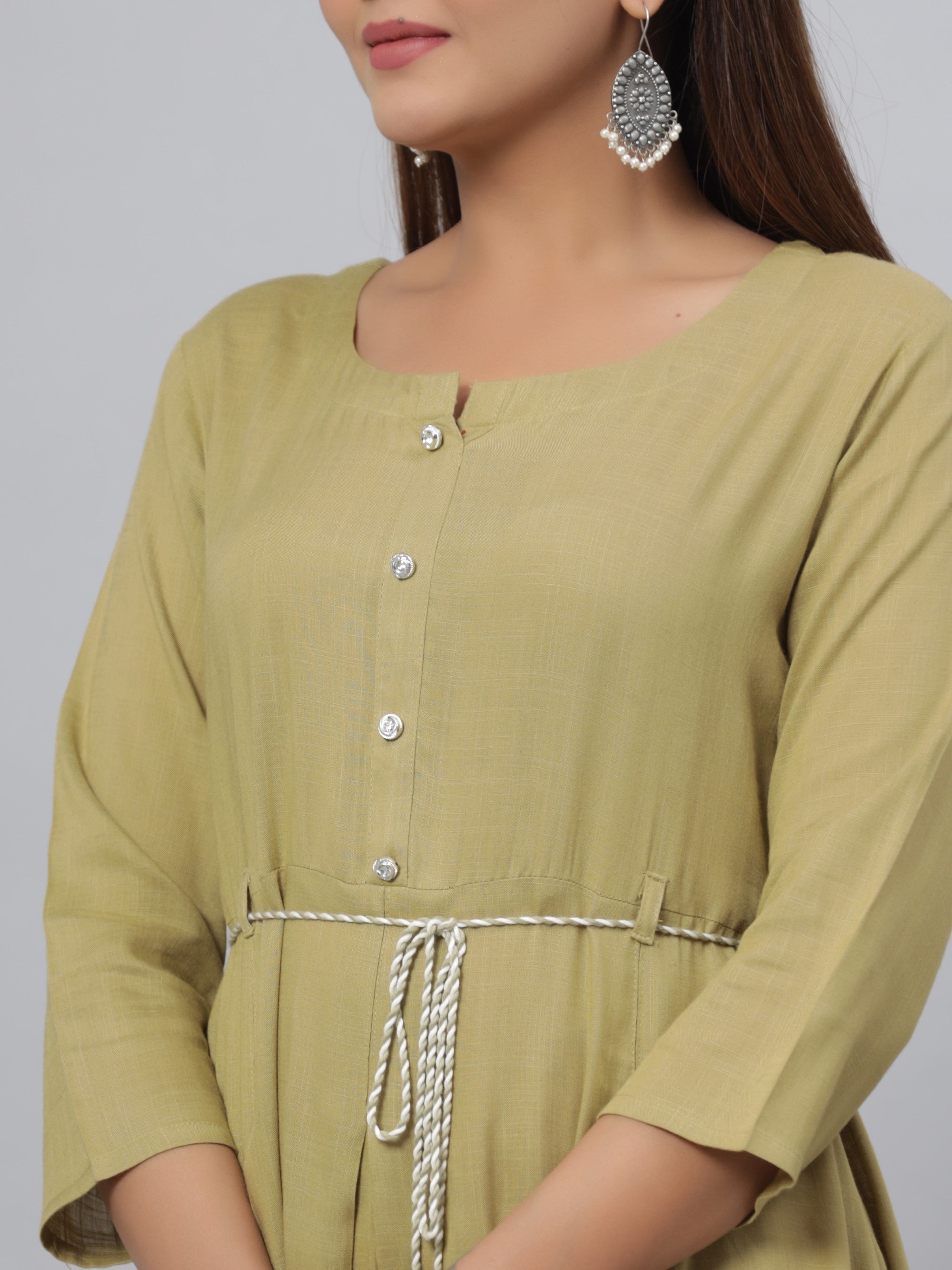 Juniper Women Green Rayon Slub Solid Flared Dress