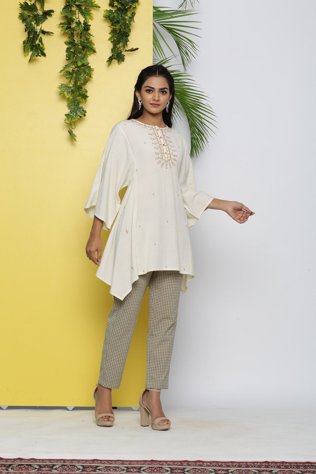 Juniper Off-White Thread Embroidered Rayon Flex Tunic