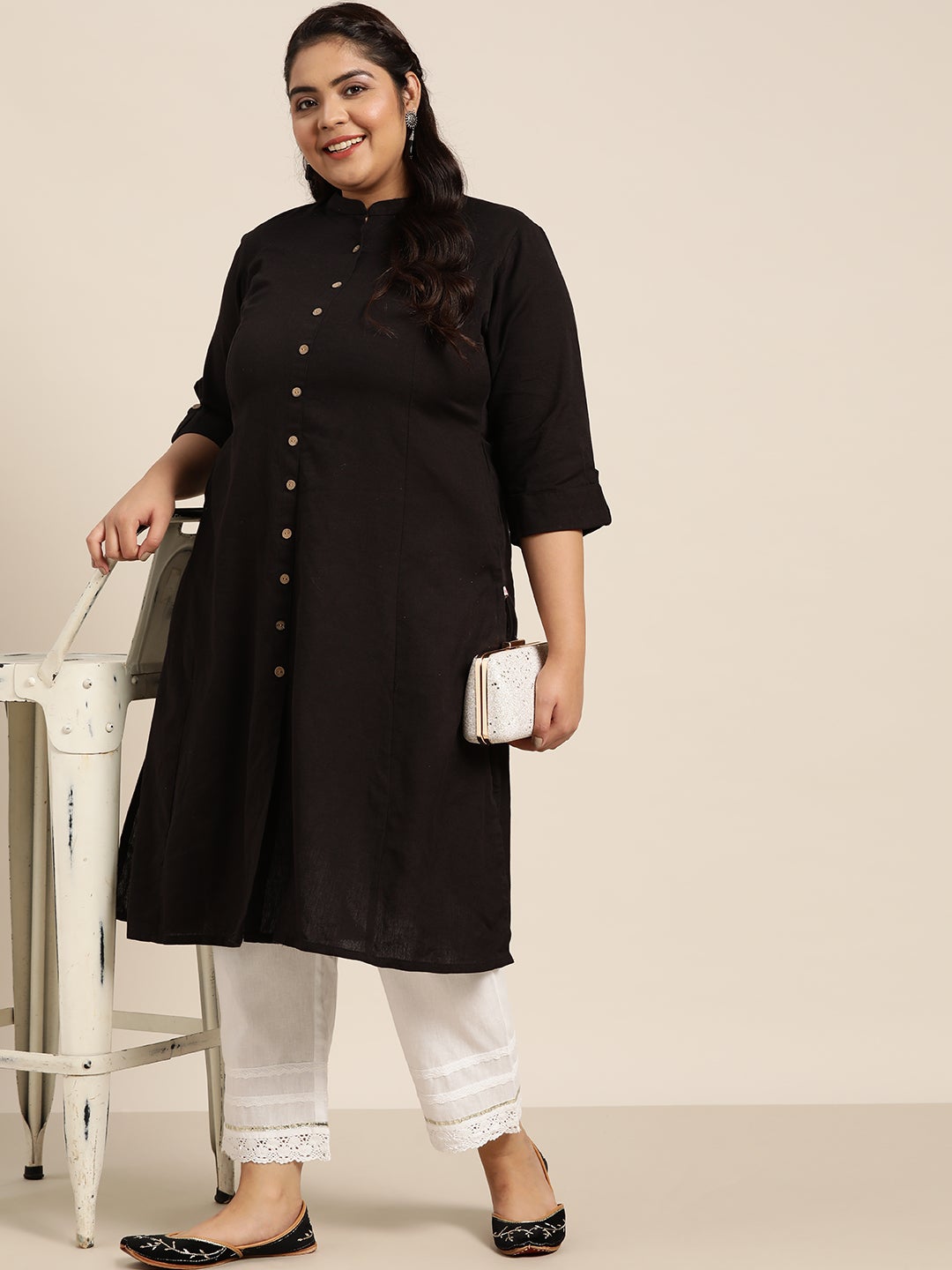 Juniper White Cotton Solid Cigarette Pants