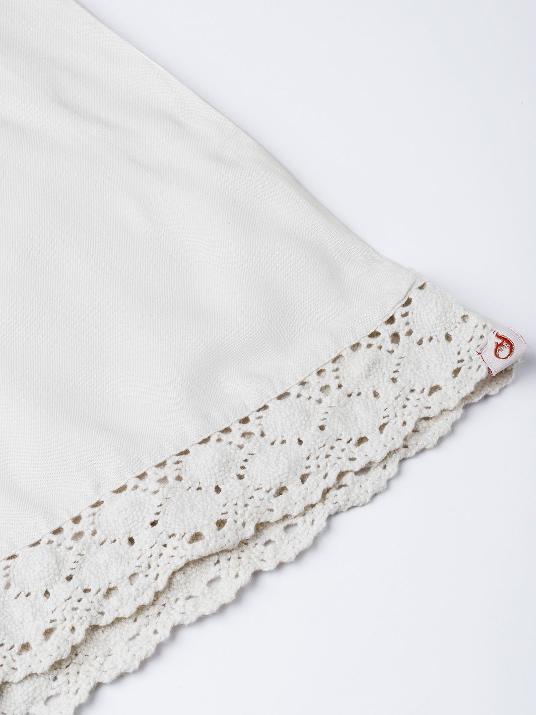 Juniper Off-White Solid Rayon Straight Fit Palazzo With Lace Work