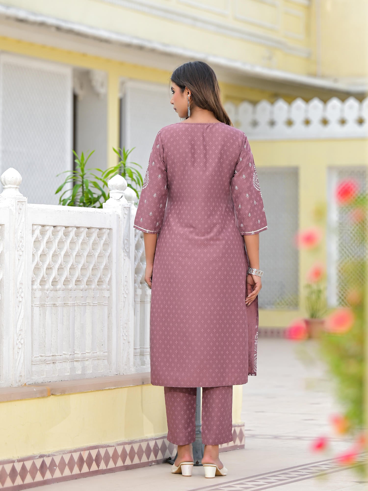 Juniper Onion Pink Ethnic Motif Printed Viscose Kurta, Pant And Dupatta Set With Gotta Patti Work