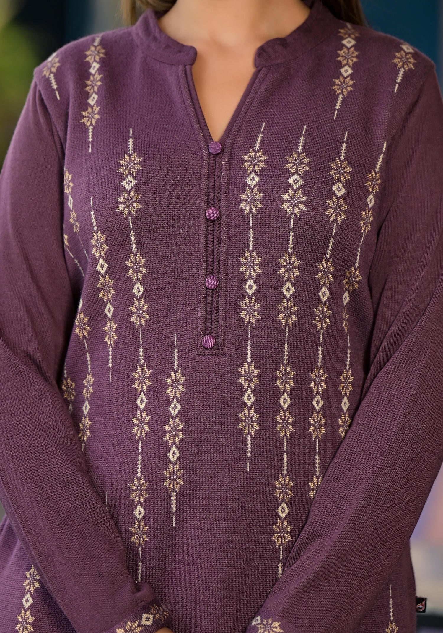 Violet Ethnic Motif Printed Polycotton Winter Wear Kurta