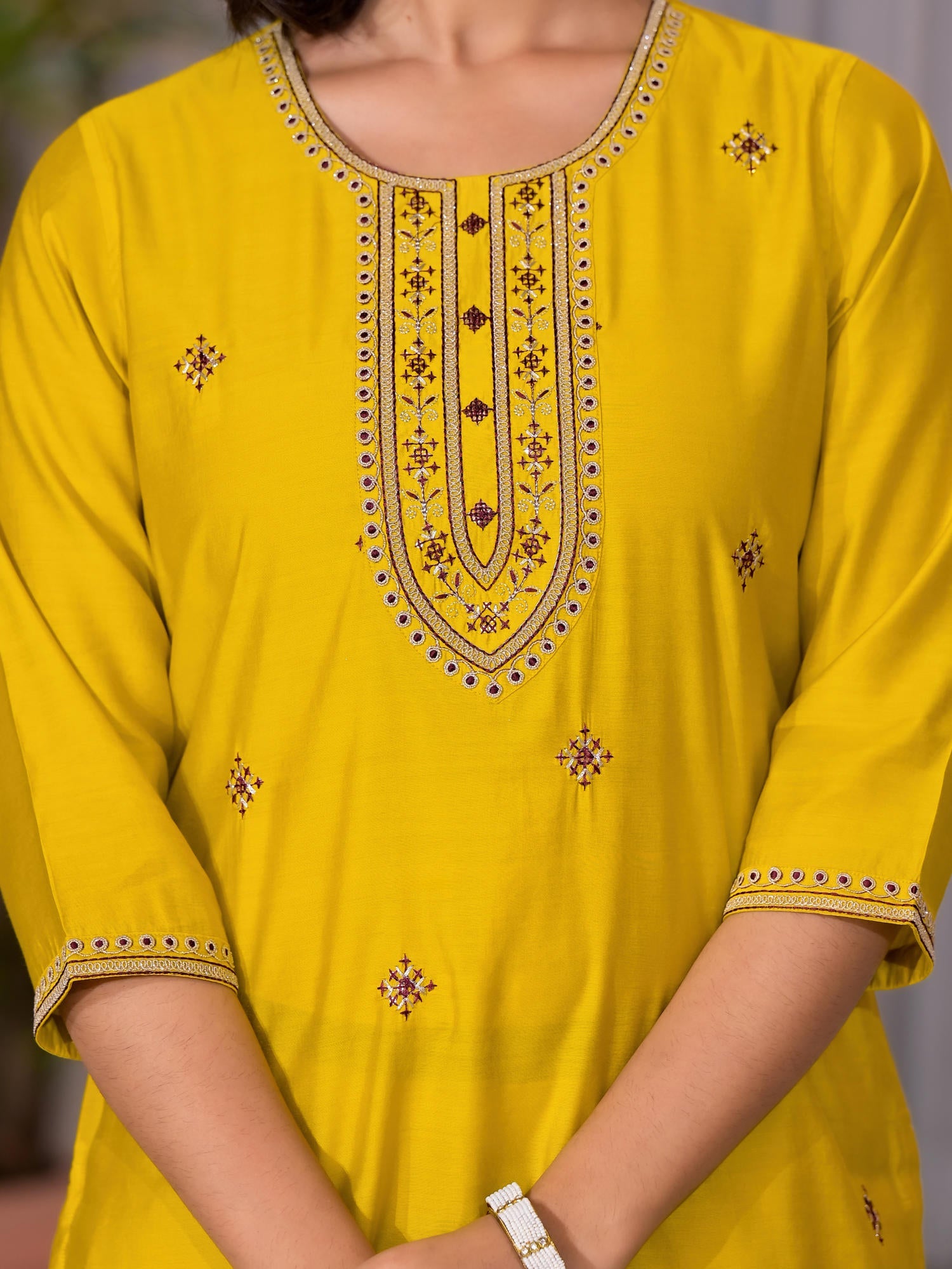 Yellow Thread Embroidered Viscose Kurta Pant And Dupatta Set With Zari Work