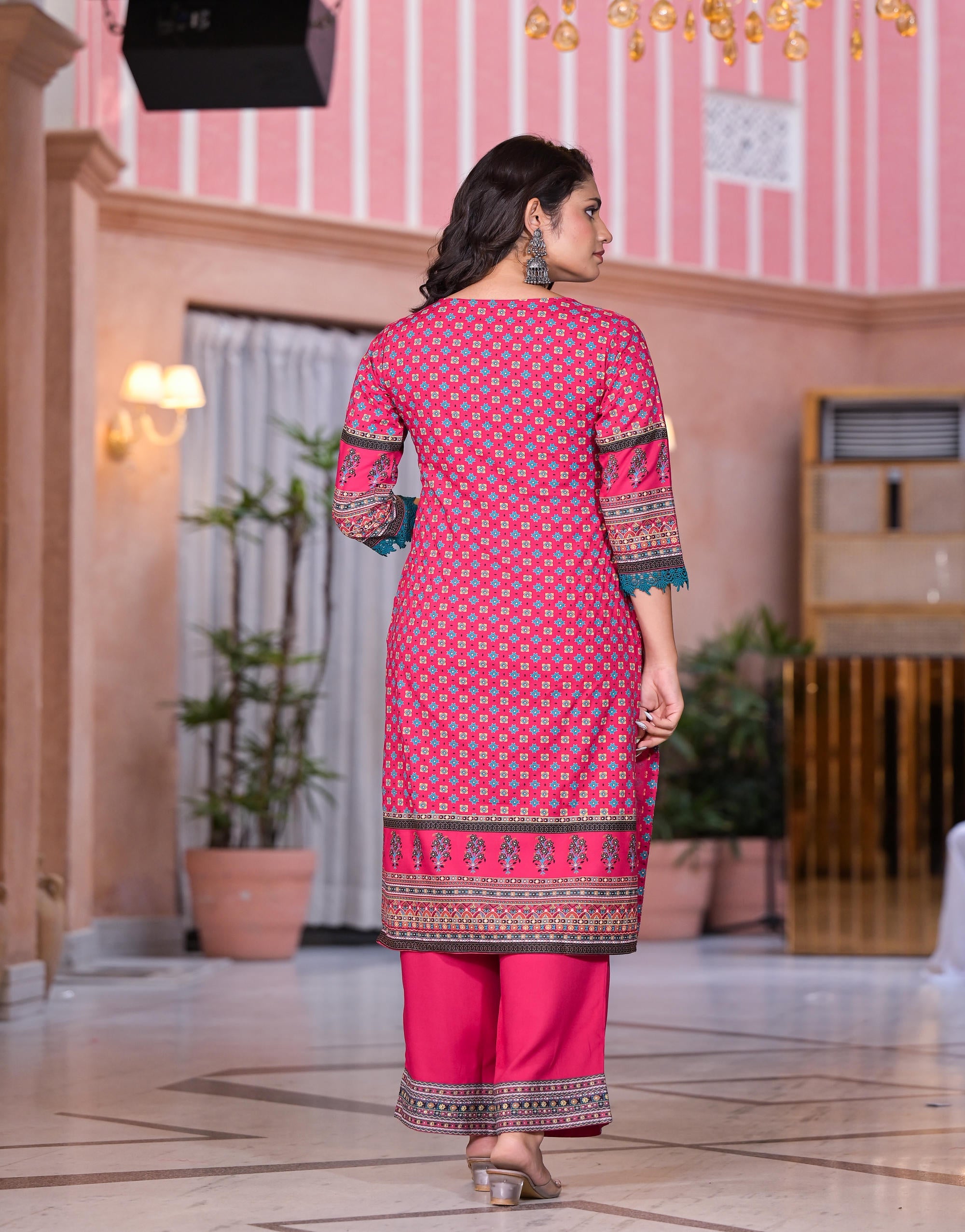 Fuchsia Ethnic Motif Printed Rayon Kurta Set With Thread & Mirror Work