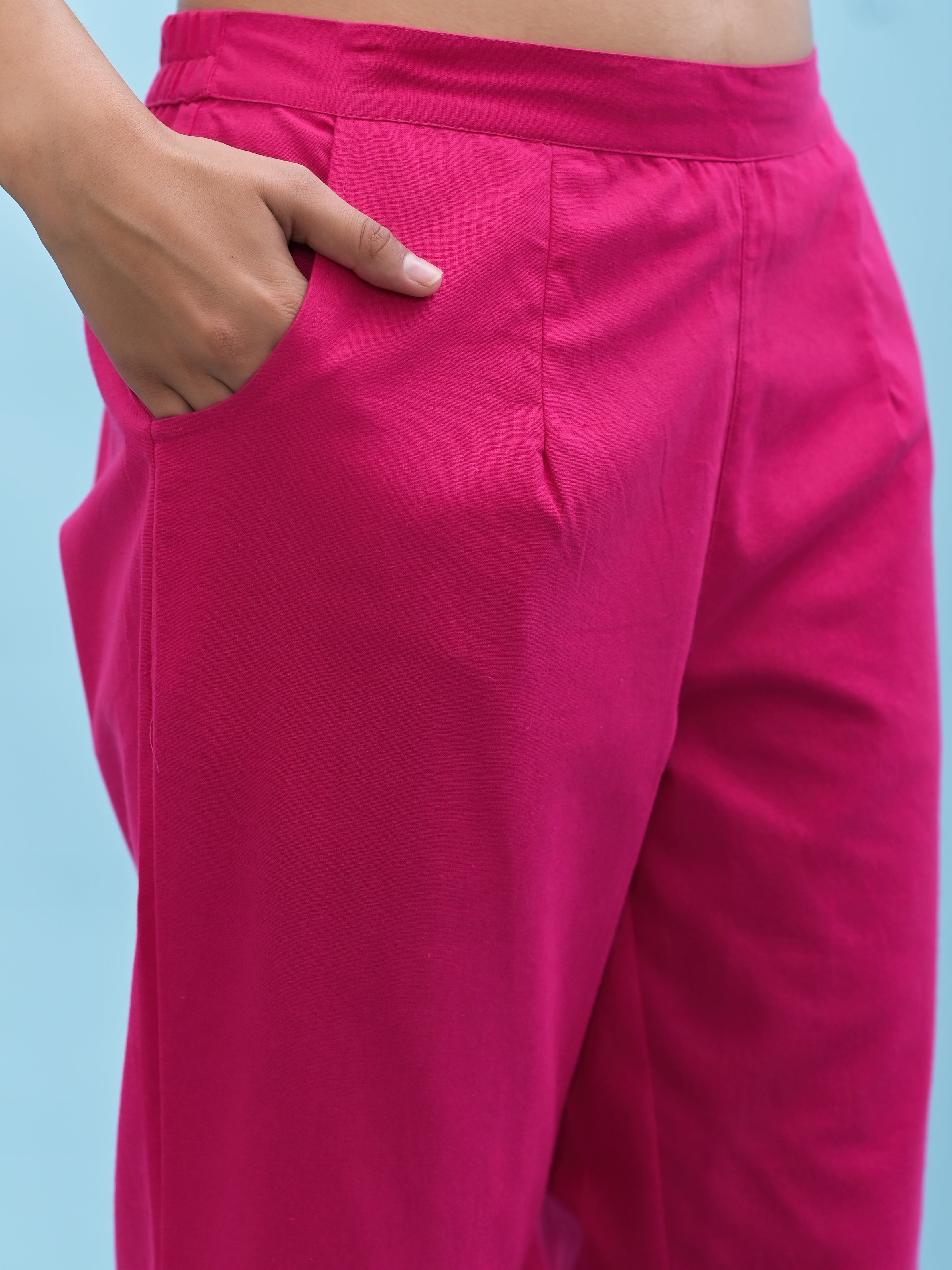 Juniper Women Fuchsia Solid Cotton Pants With Partially Elasticated Waistband And Two Side Pockets
