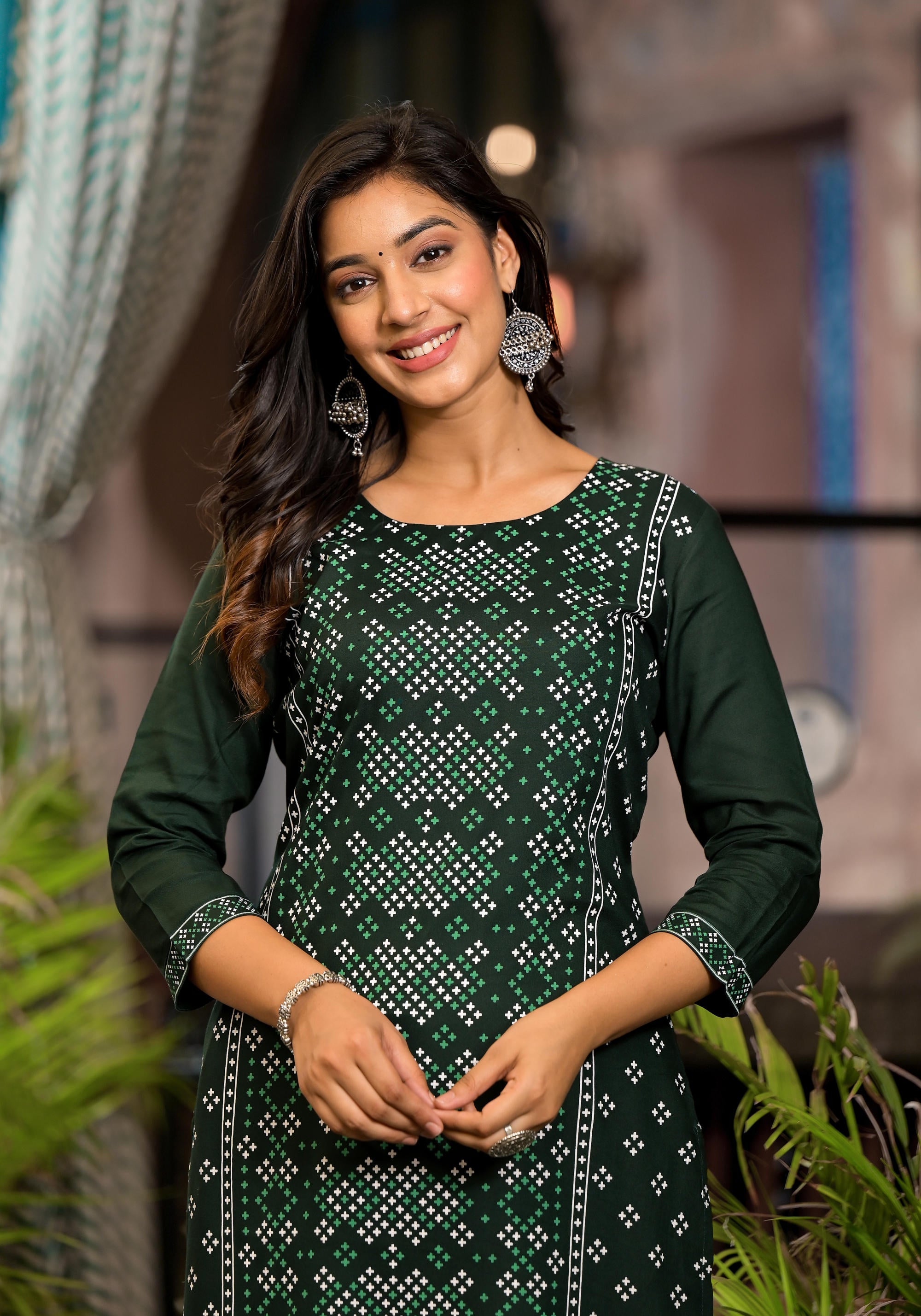 Green Ethnic Motif Printed Round Neck Liva Rayon Kurta With Straight Hemline