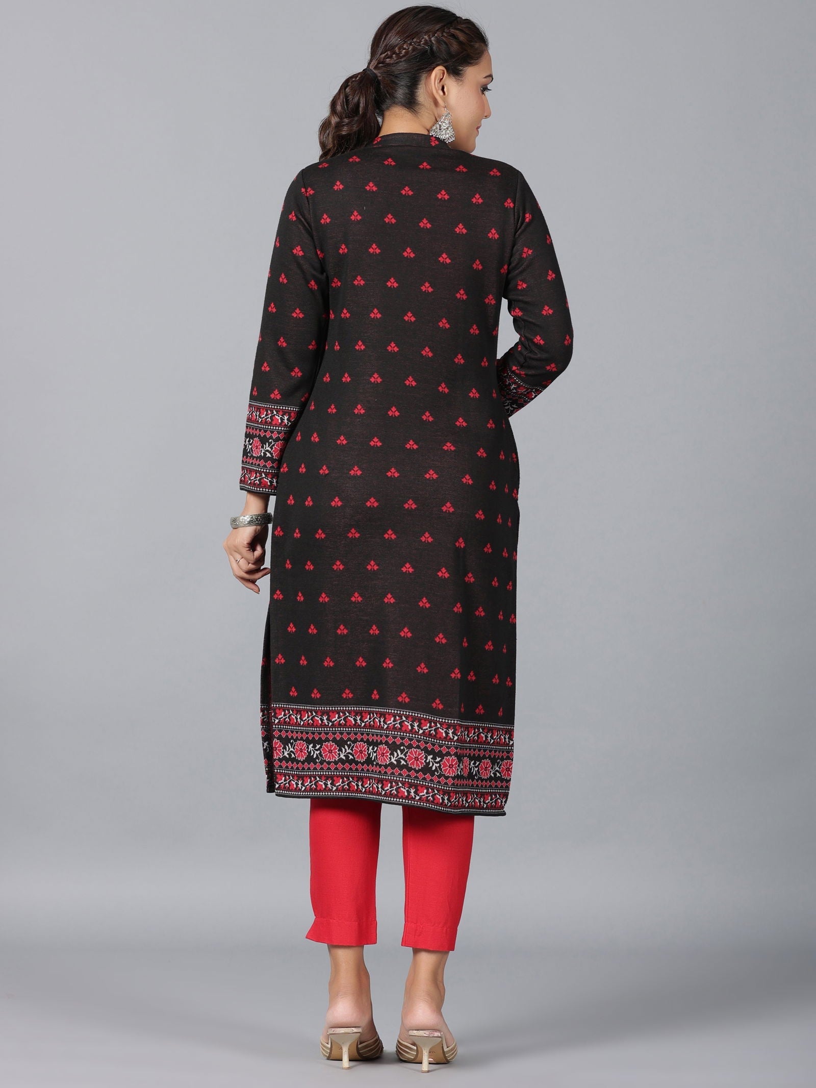 Juniper Black Floral Printed Woolen Straight Kurta.