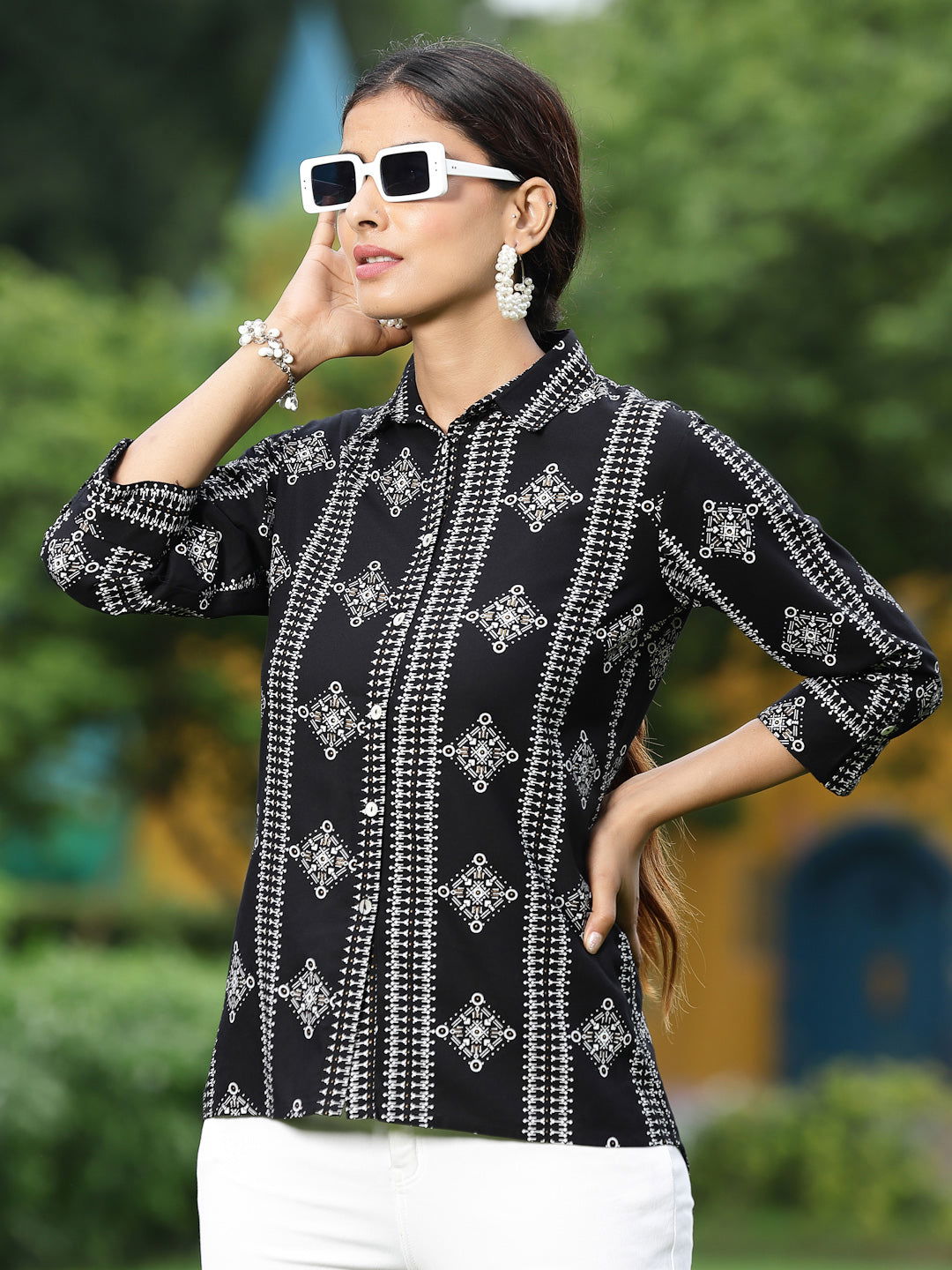 Juniper Black Geometric Printed Rayon Straight Shirt with Buttons