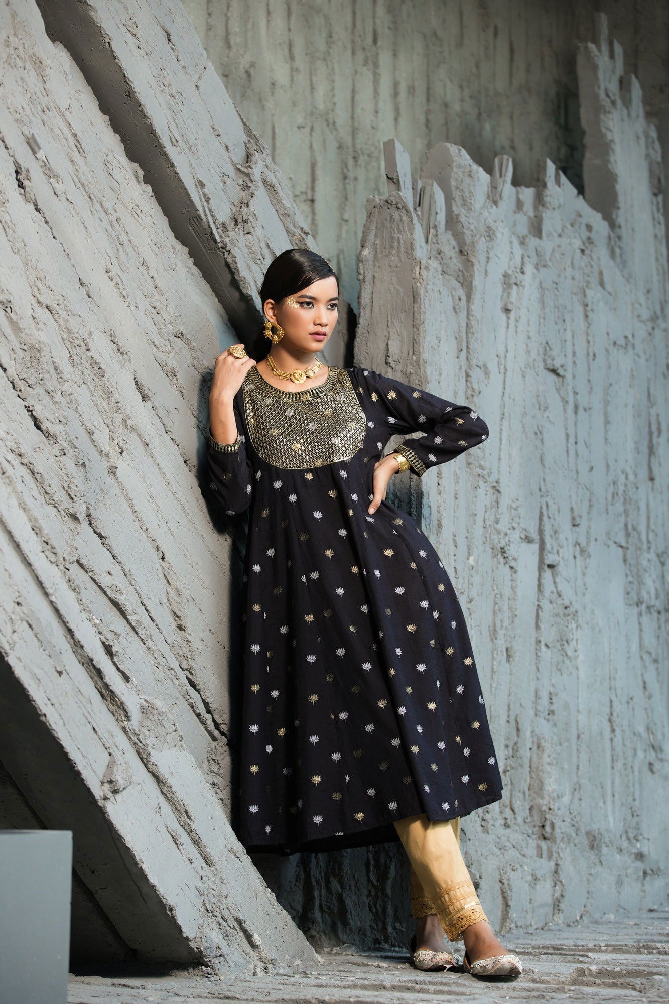 Juniper Black Rayon Festive Foil Printed Anarkali Flared Anarkali Kurta For Women