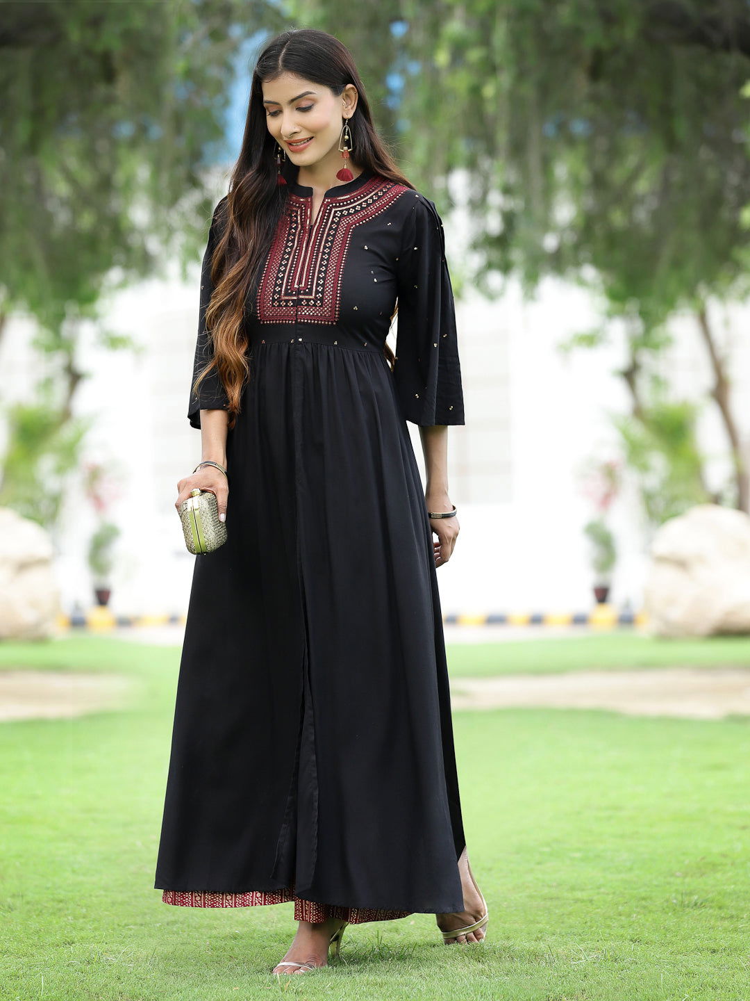 Juniper Black Thread Embroidered Rayon High Slit Kurta & Pants Set