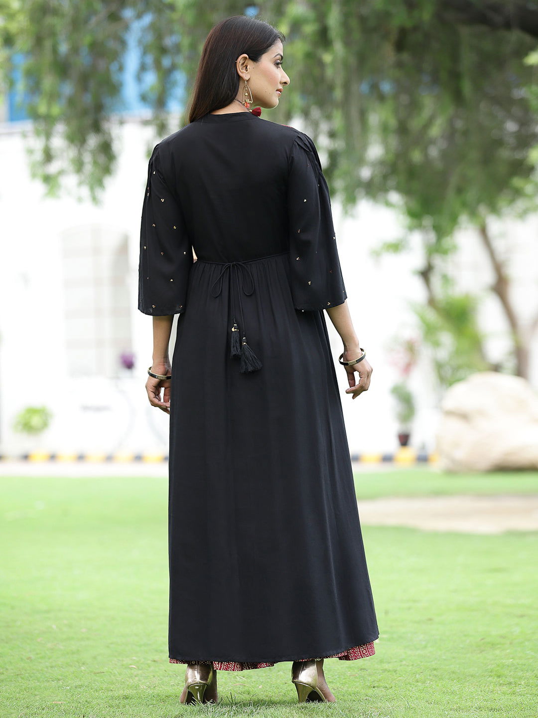 Juniper Black Thread Embroidered Rayon High Slit Kurta & Pants Set