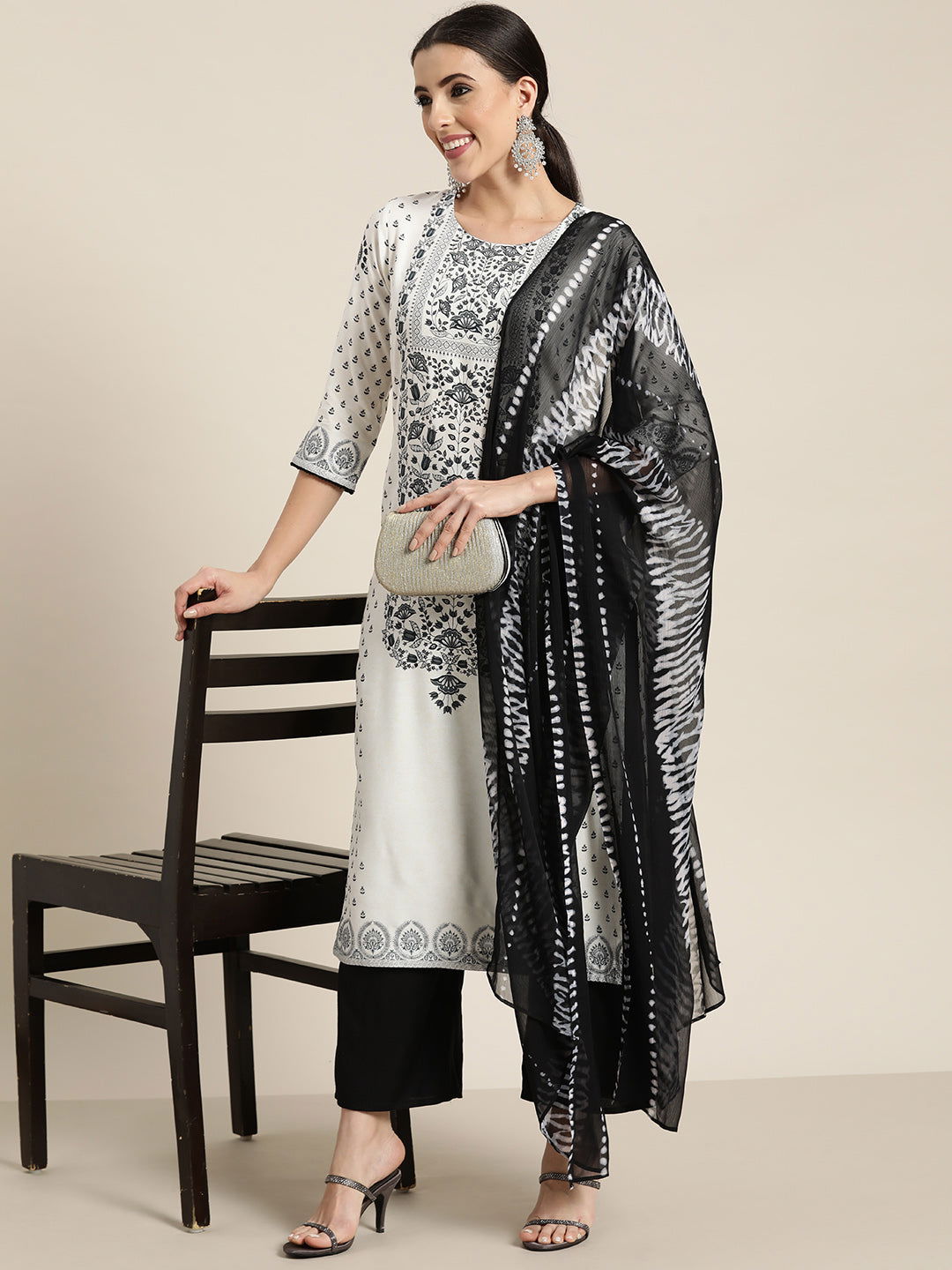 Juniper Black & White Ethnic Motif Printed Rayon Kurta Pants & Chiffon Dupatta Set.