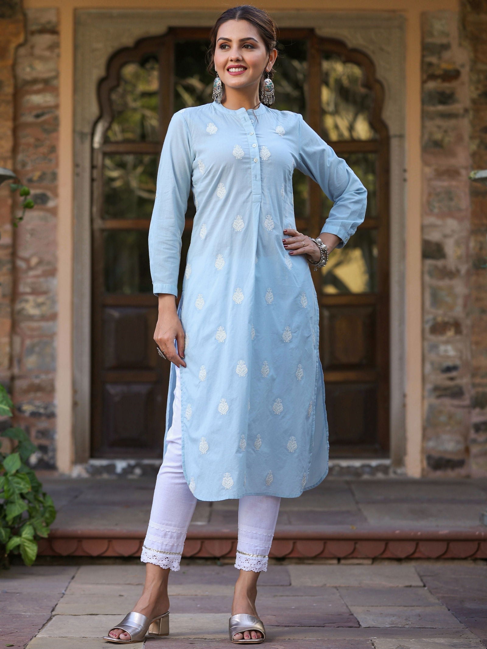 Juniper Blue Ethnic Motif Printed Pure Cotton Straight Kurta With Thread Embroidery