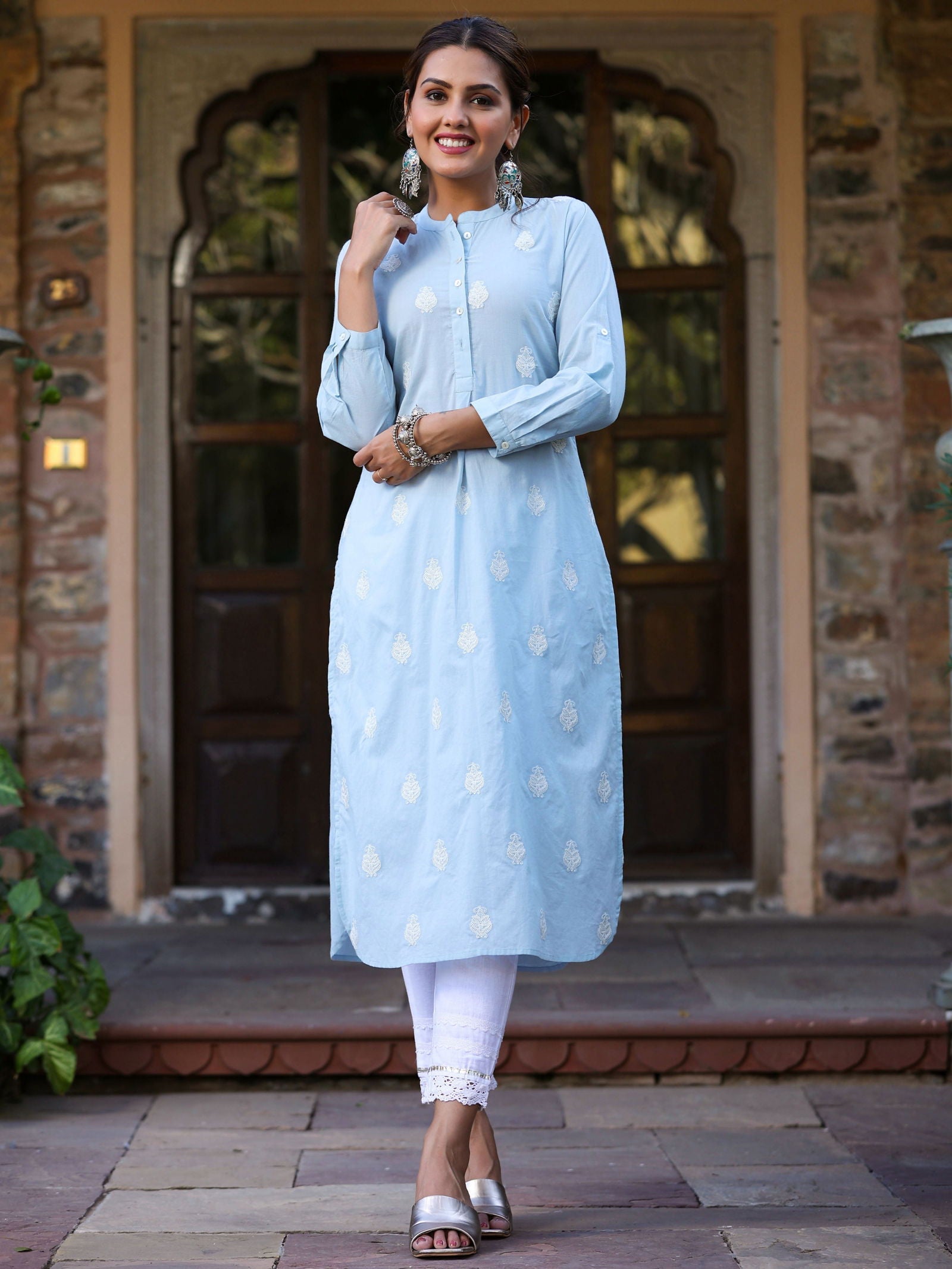 Juniper Blue Ethnic Motif Printed Pure Cotton Straight Kurta With Thread Embroidery
