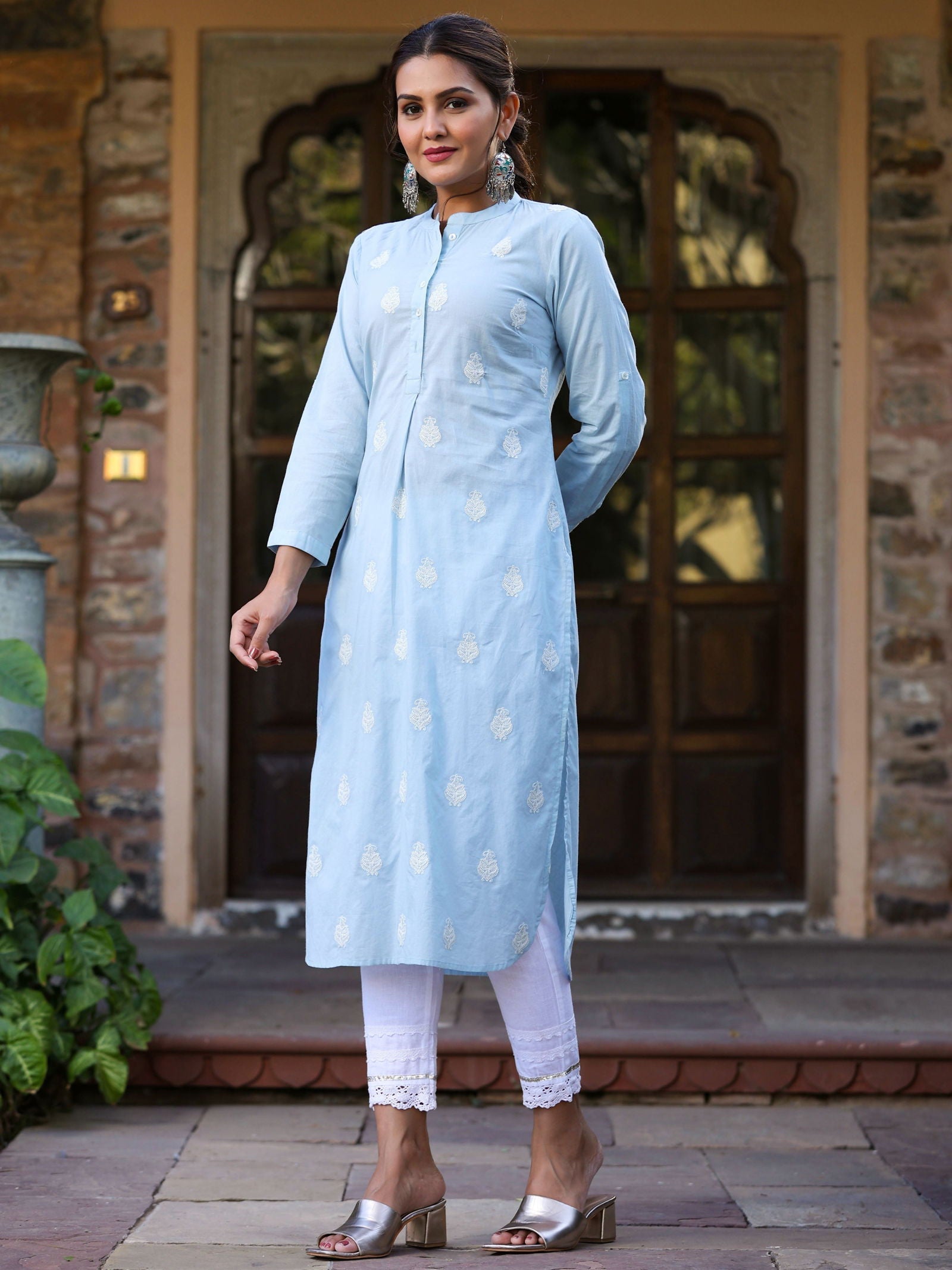 Juniper Blue Ethnic Motif Printed Pure Cotton Straight Kurta With Thread Embroidery