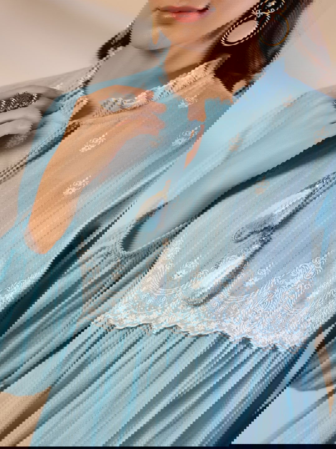 Juniper Blue Ethnic motif Cotton Dobby Tunic with the thread embroidery