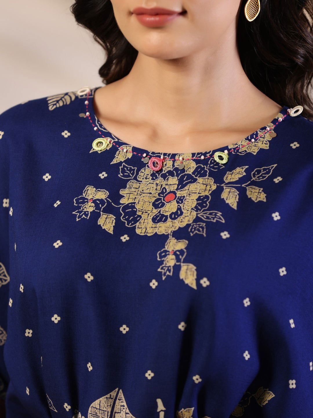Juniper Blue Floral Print Rayon Kaftan Co-Ord Set With Kantha Work & White Beads At Neckline
