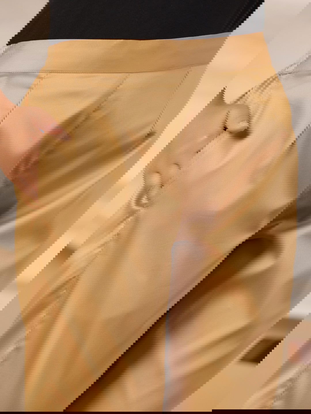 Juniper Gold Solid Lycra Women Drawstring Pants With Single Side Pocket