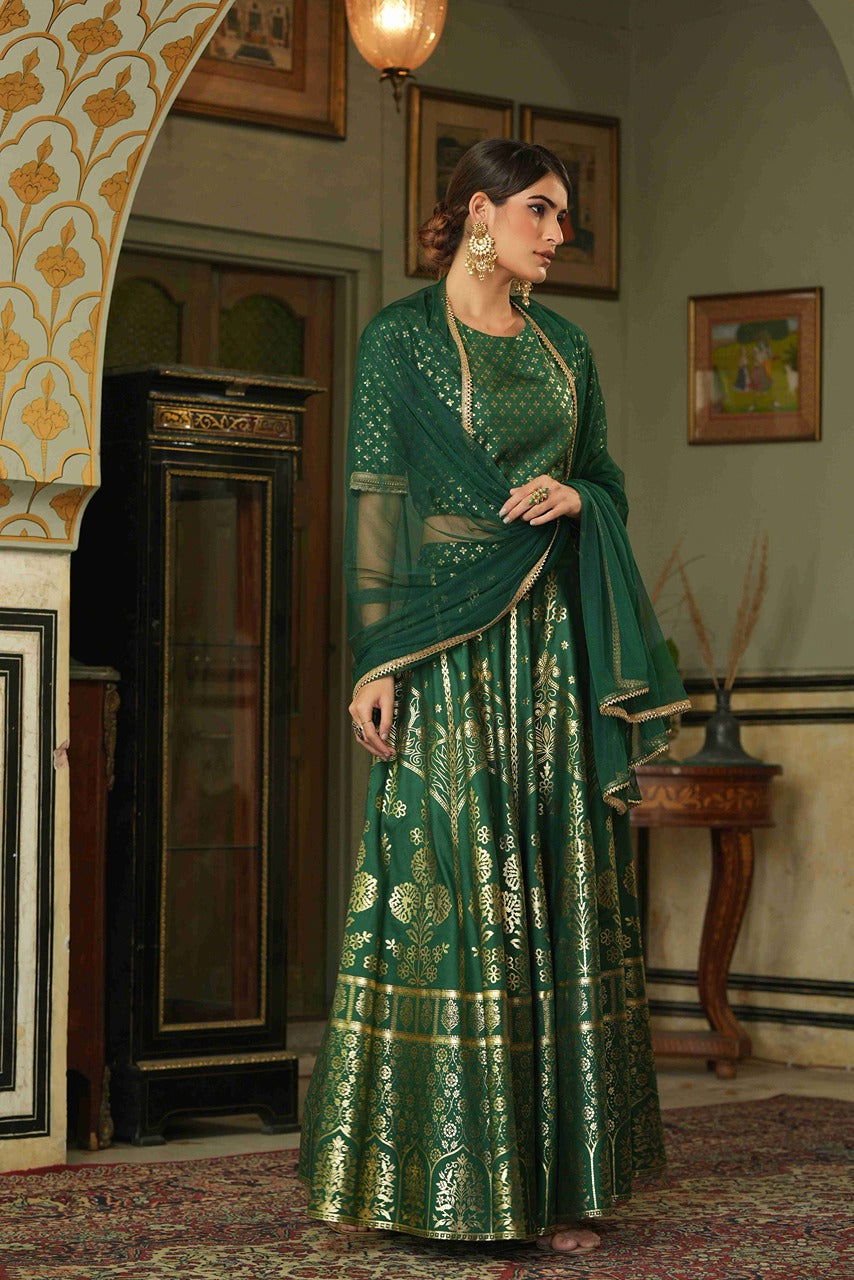 Juniper Green & Gold Ethnic Motif Printed Shantoon Slub Lehenga Choli & Net Dupatta Set.