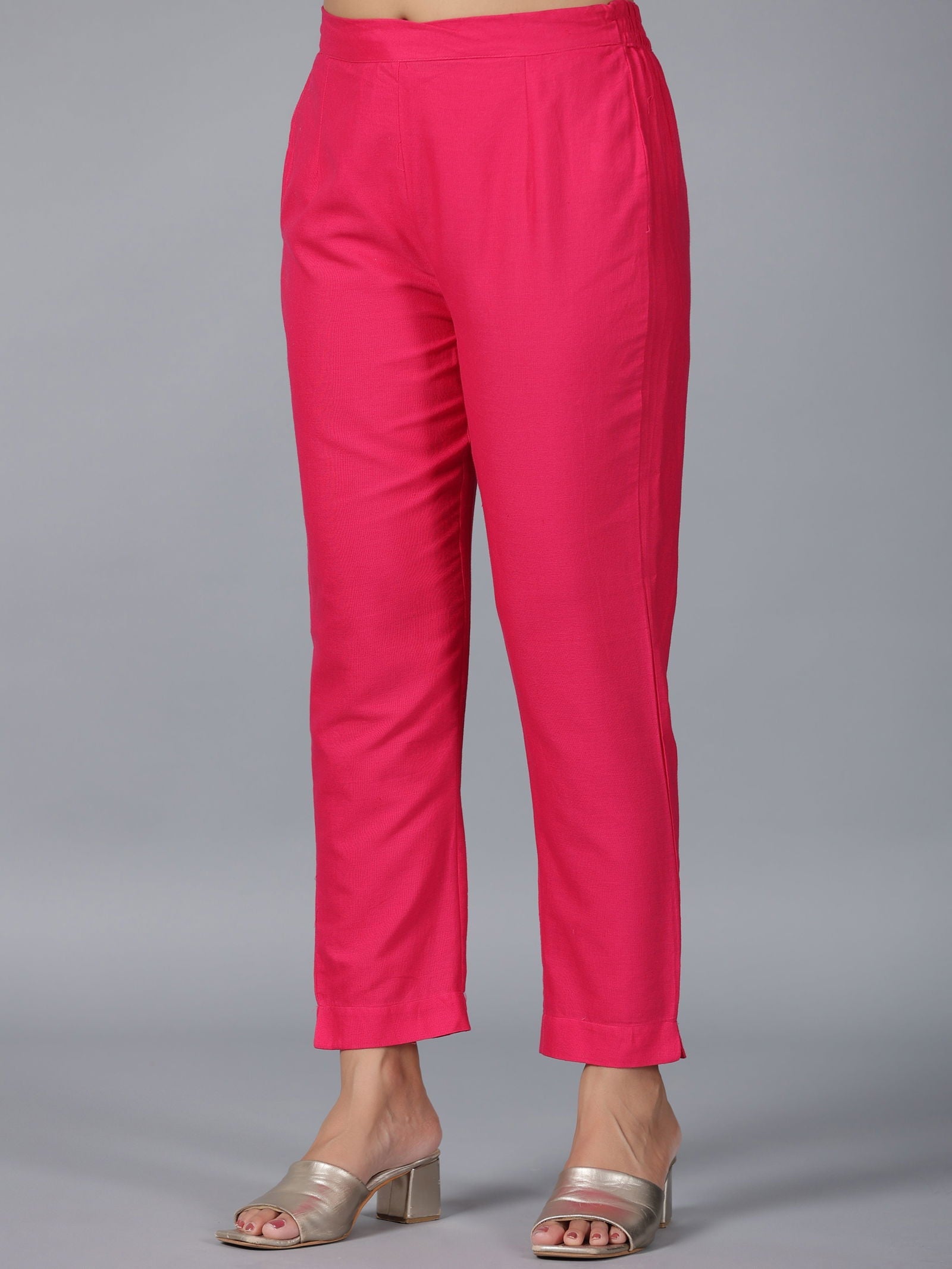 Juniper Mustard Floral Printed Woolen Straight Kurta.