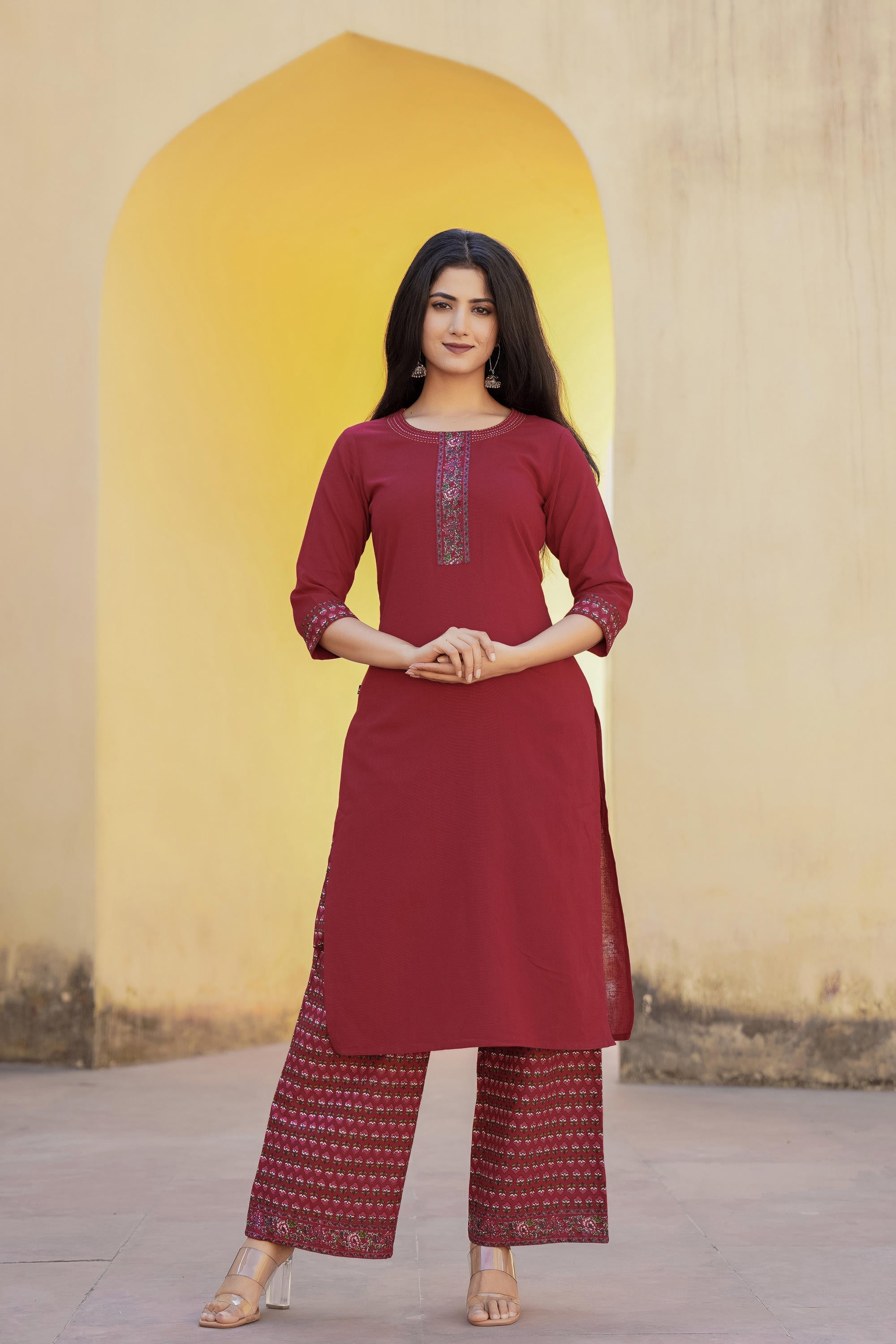 Maroon Floral Printed Viscose Kurta & Palazzo With Thread Work