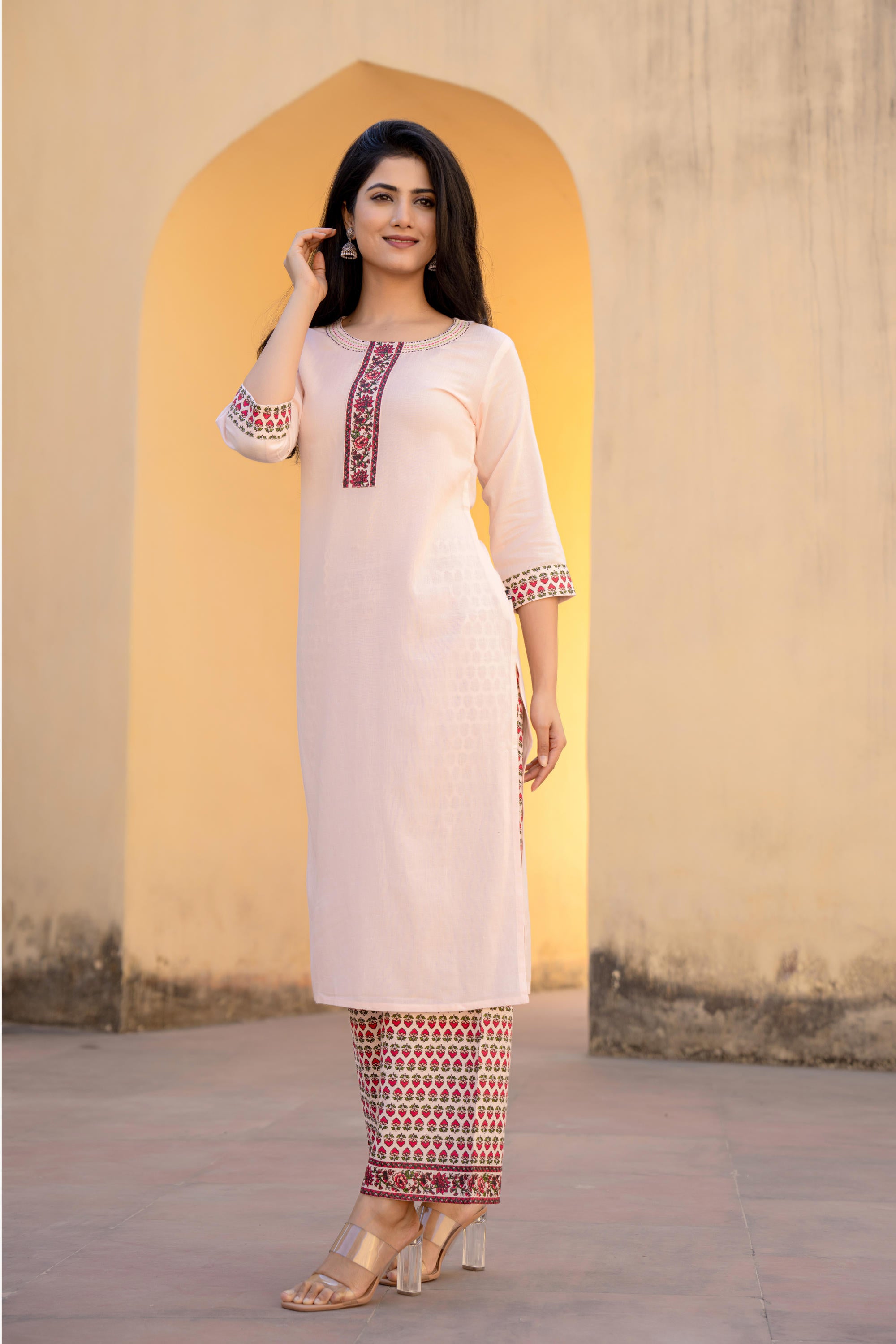 Peach Floral Printed Viscose Kurta & Palazzo With Thread Work