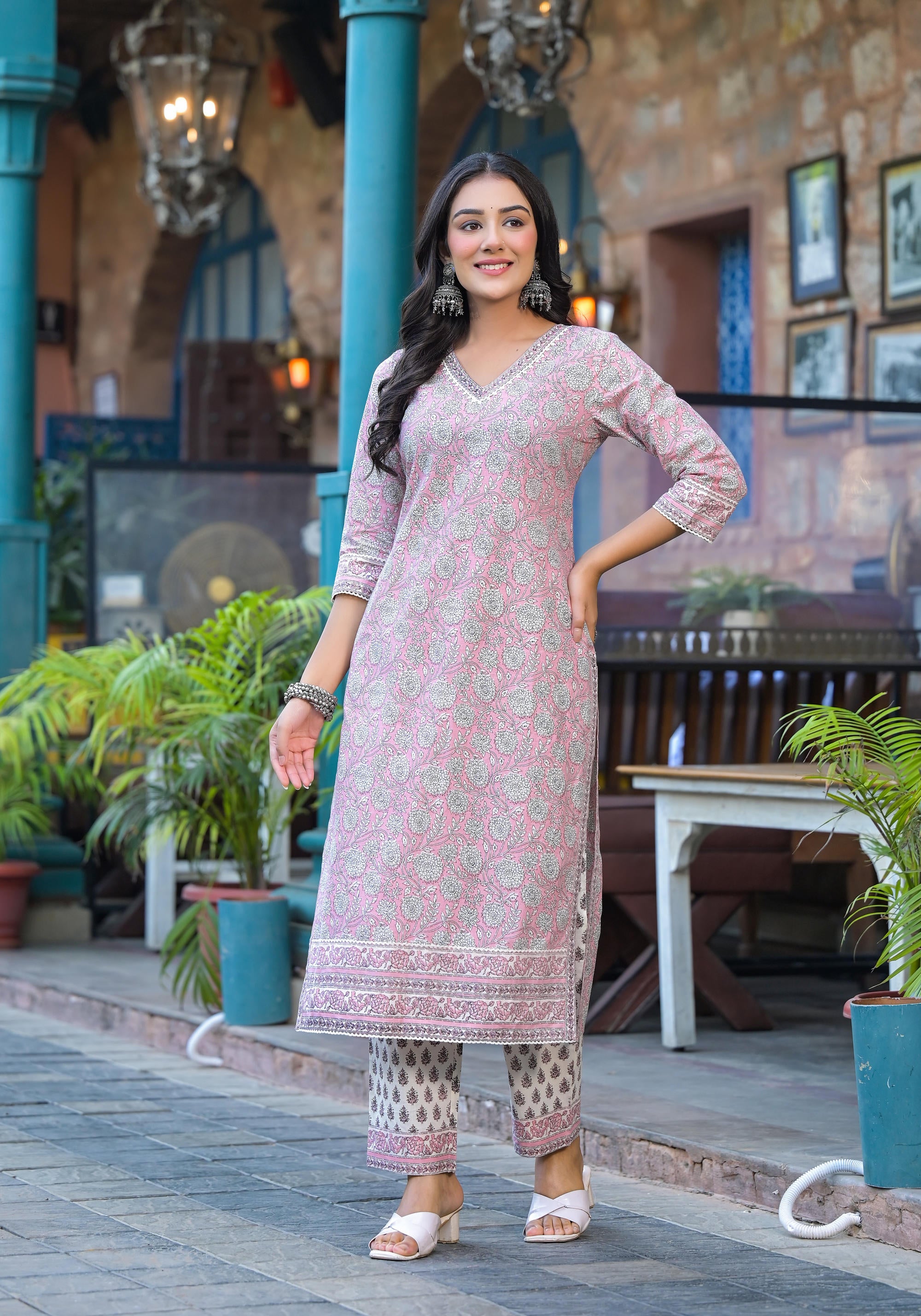 Pink Floral Printed Cotton Kurta Pant And Dupatta Set With Lace