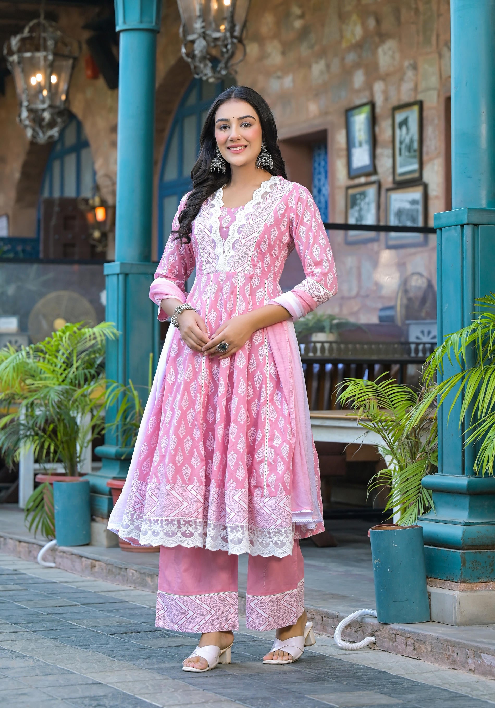Powder Rose Lace-Trim Printed Kurta Set with Dupatta