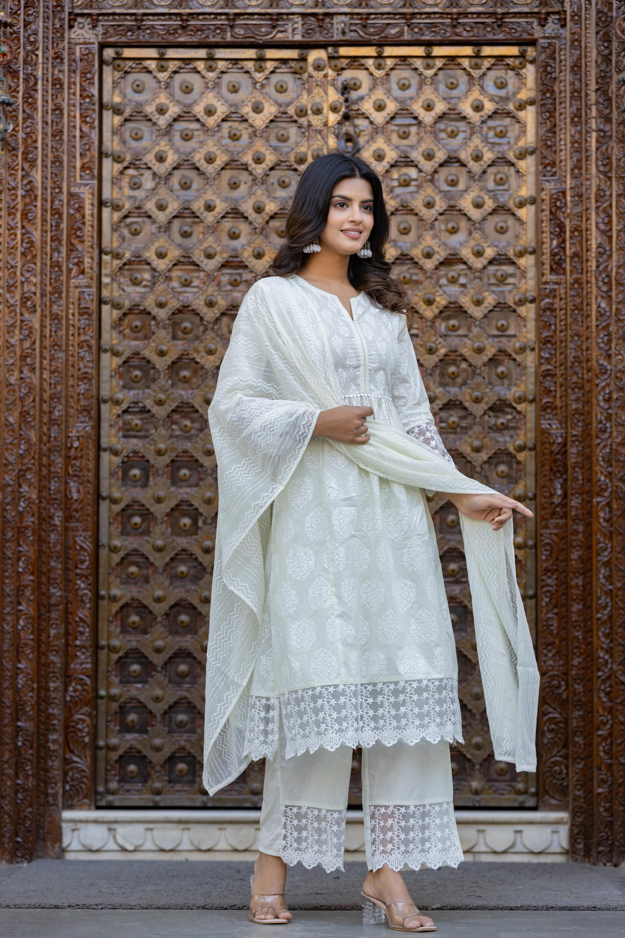 White Ethnic Motif Printed Cotton Kurta Set With Lace & Thread Work