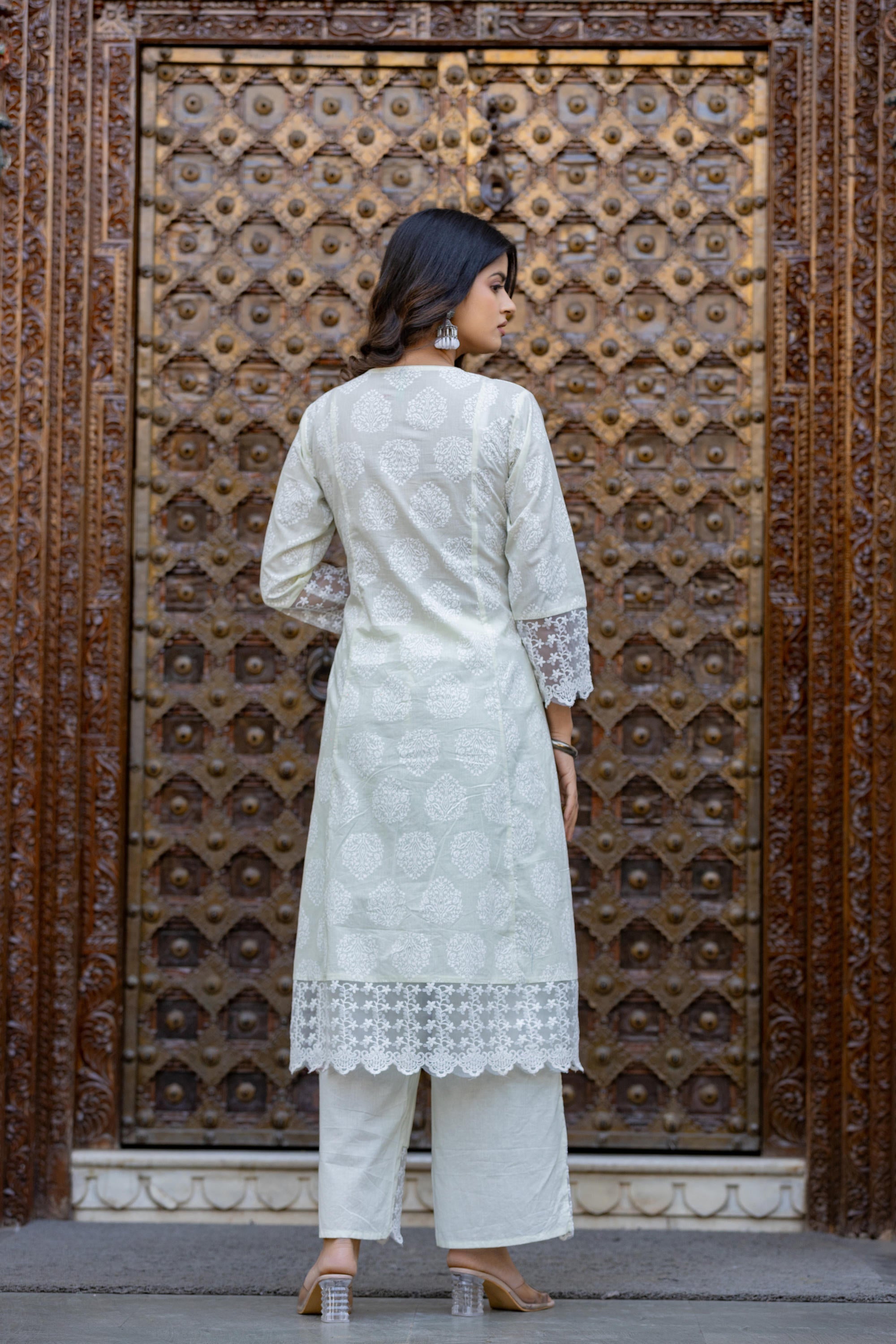 White Ethnic Motif Printed Cotton Kurta Set With Lace & Thread Work