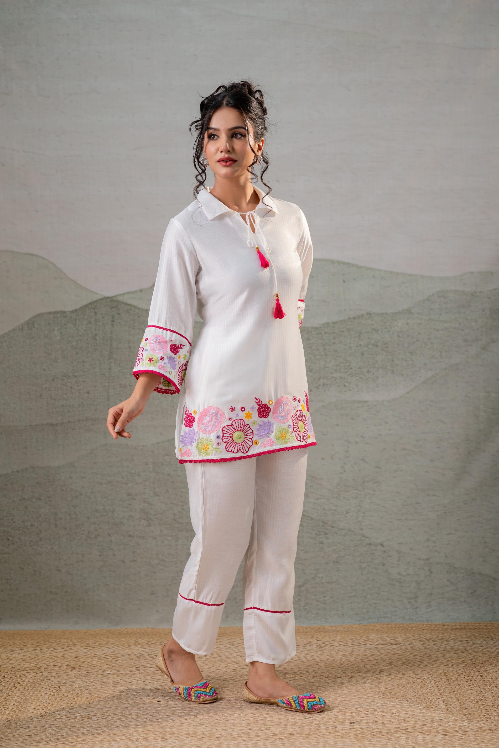 White Bloom Tassel Kurta Co-Ord