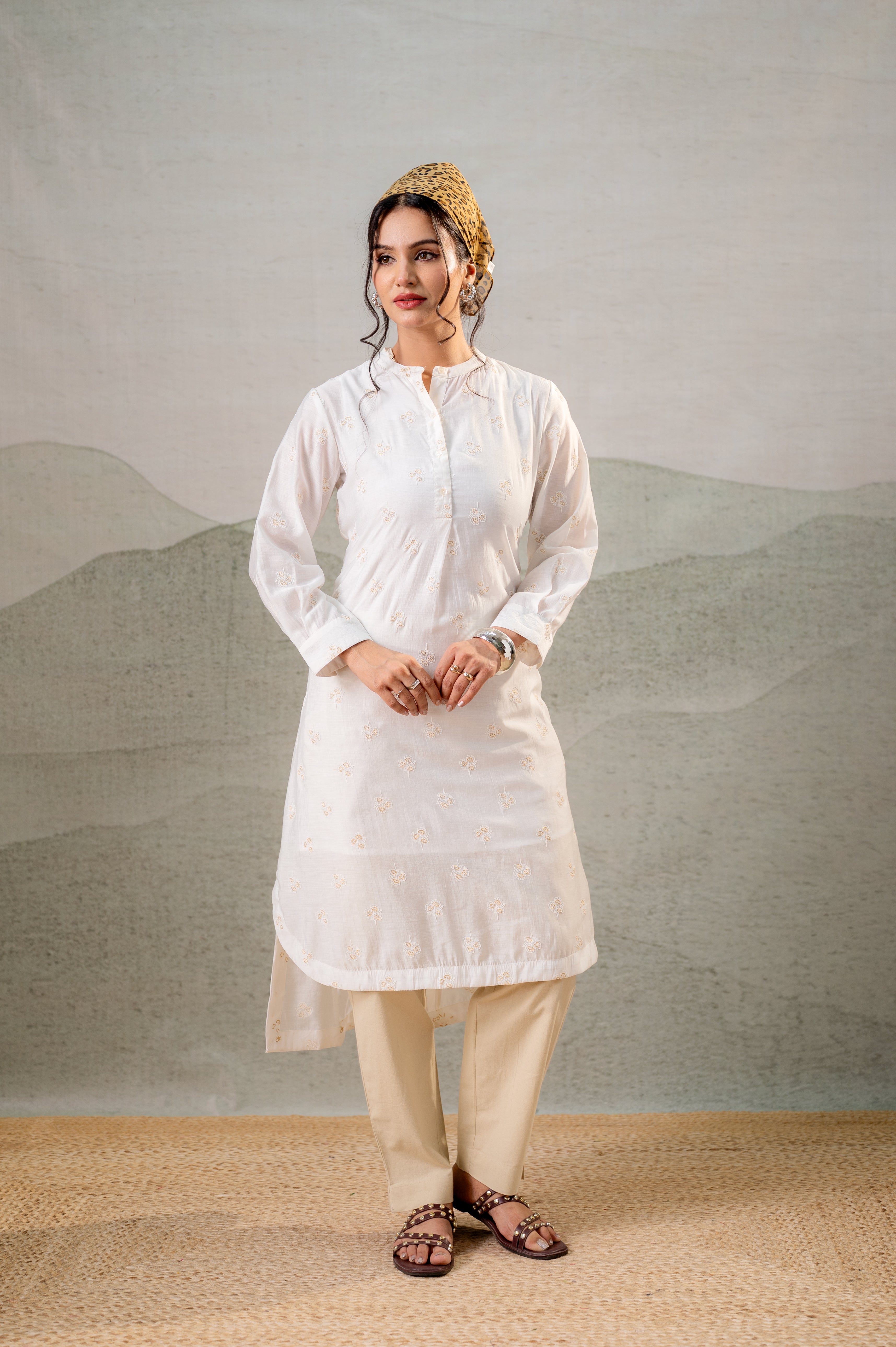 White Embroidered Kurta