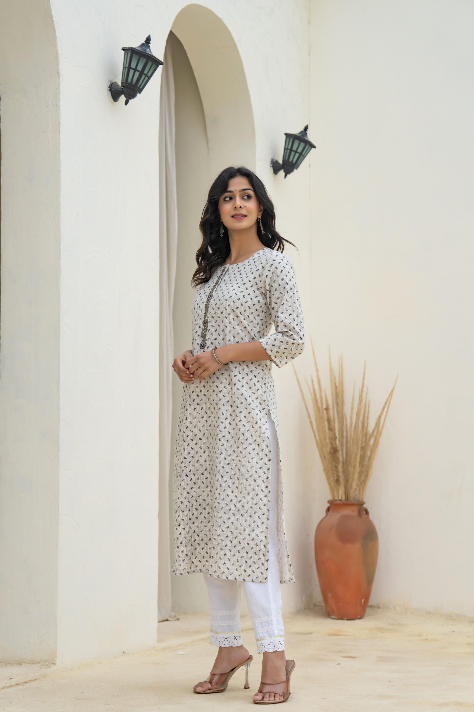White Minimal Motif Printed Kurta