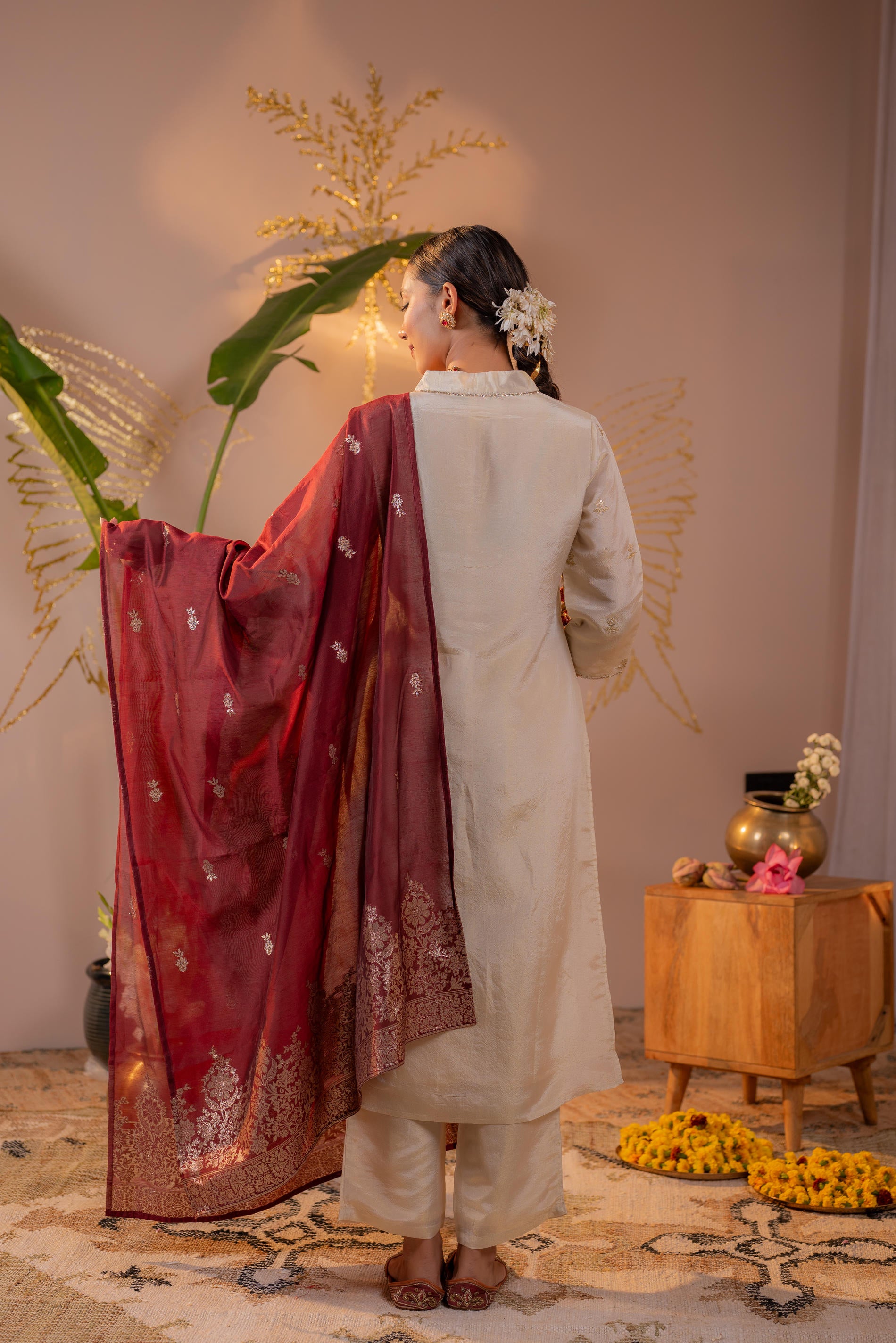 Off-White Kurta Set with Maroon Gold Buti Dupatta